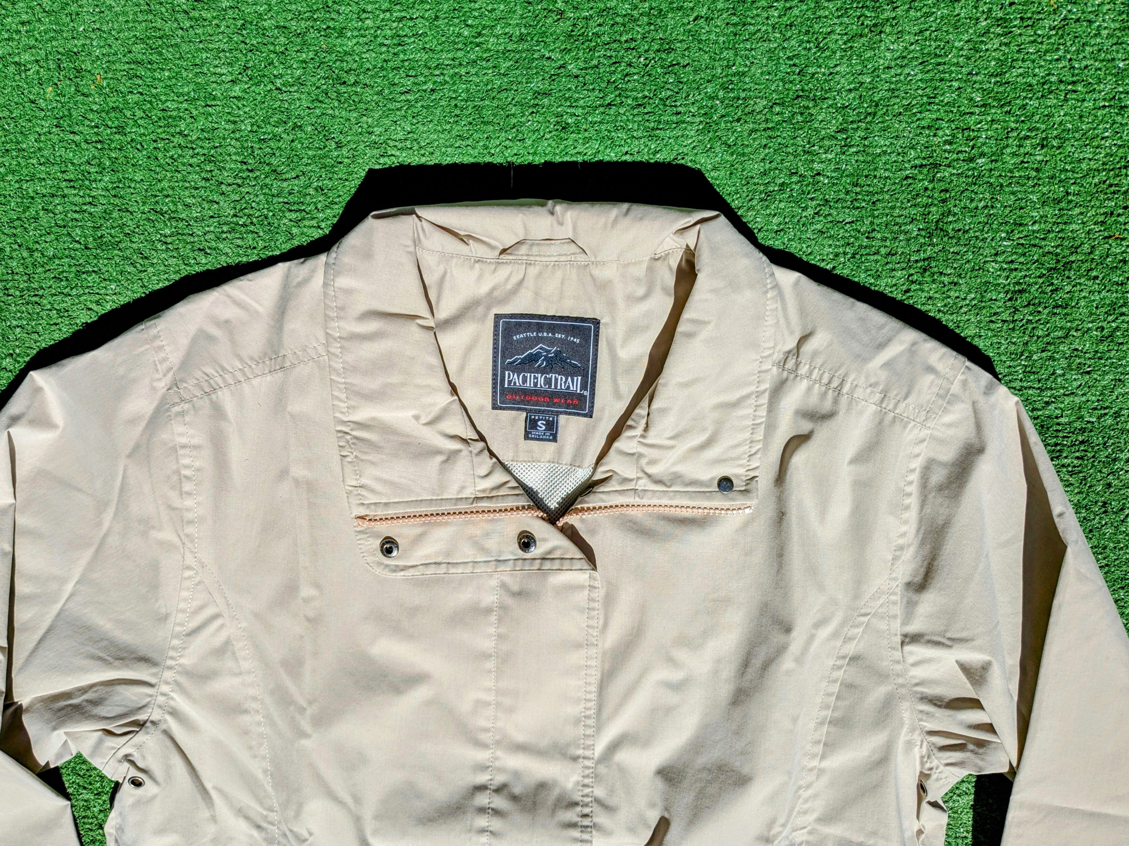 Designer Petite Outdoor Pacific Trail Hiking Rain Wind Jacket Coat Size S / US 4 / IT 40 - 7 Thumbnail