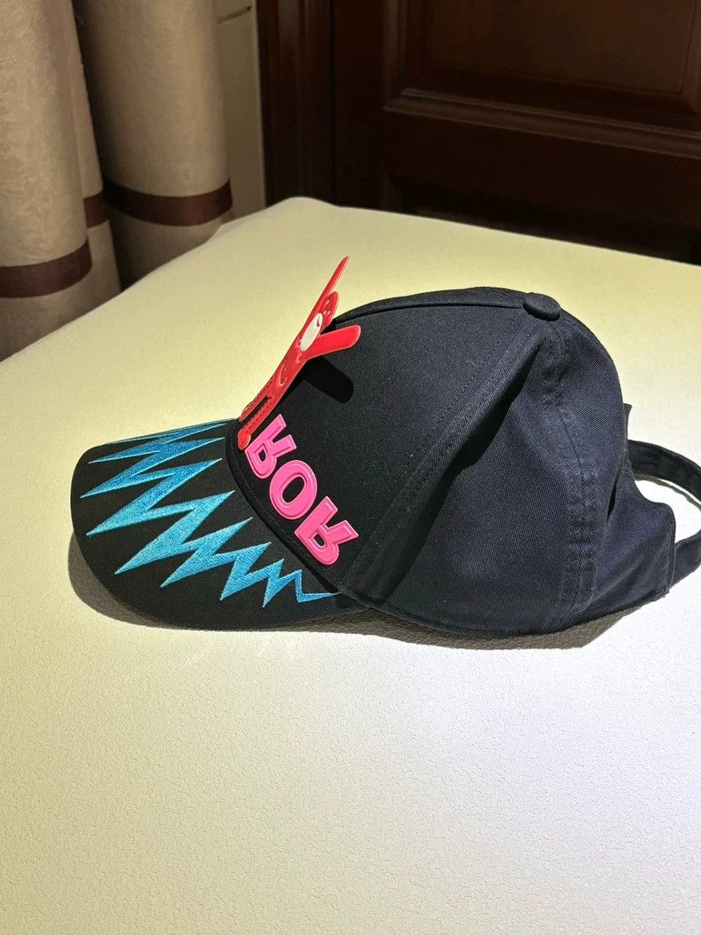 Walter Van Beirendonck walter van beirendonck Doll letter embroidery hat black ha Size ONE SIZE - 3 Thumbnail