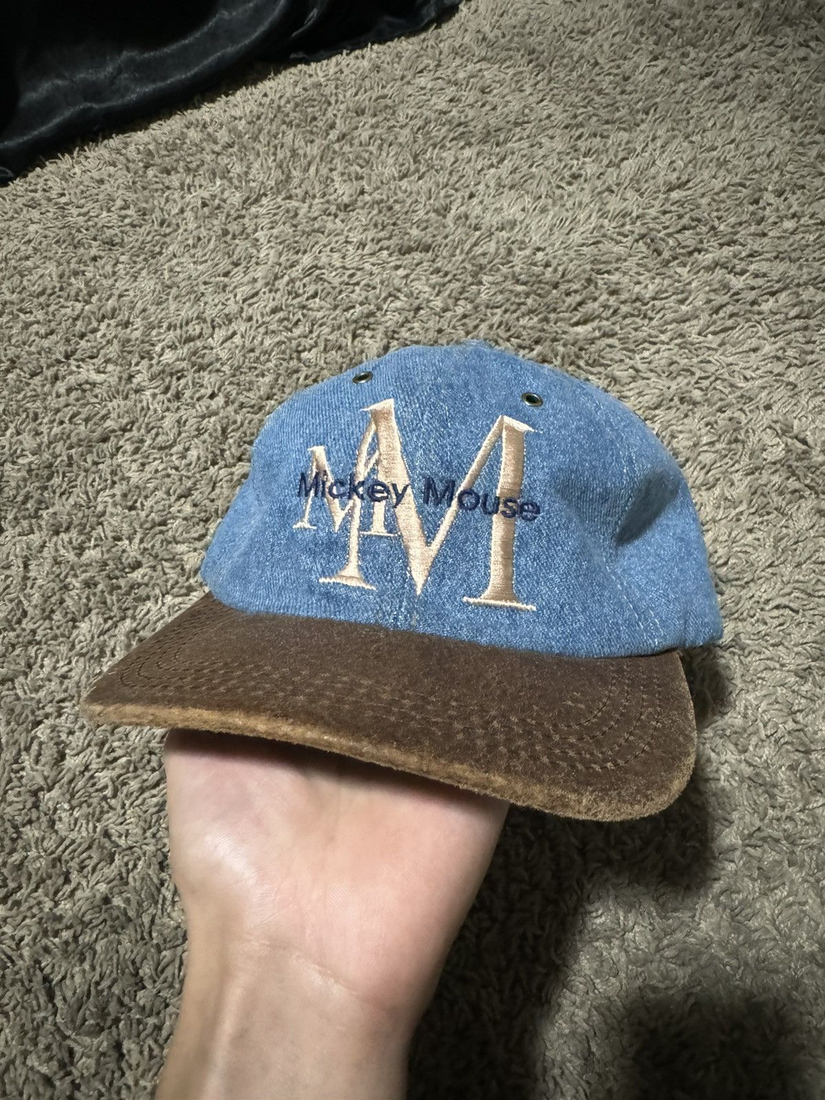 Disney × Vintage vintage disney hat Size ONE SIZE - 1 Thumbnail