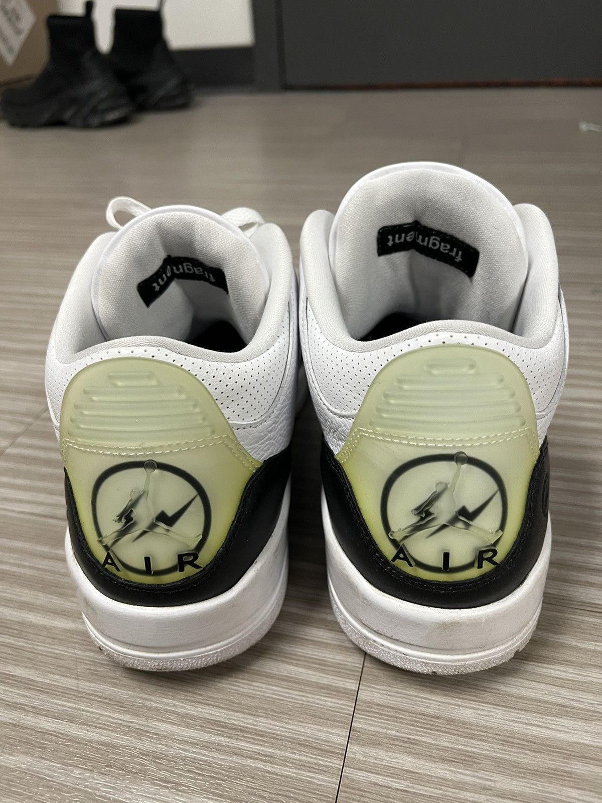 Fragment Design Fragment Air Jordan 3 Size US 10.5 / EU 43-44 - 4 Thumbnail