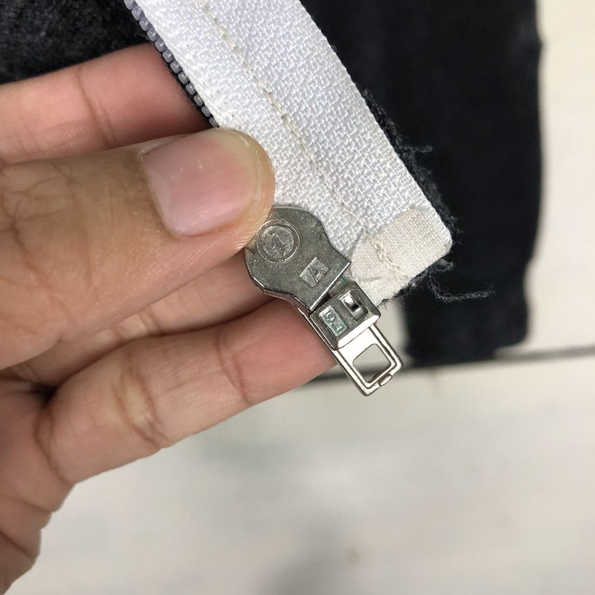 Japanese Brand 📌Vintage Zipper Hoodie Independent Big Logo Issey Miyake Size US M / EU 48-50 / 2 - 20 Thumbnail