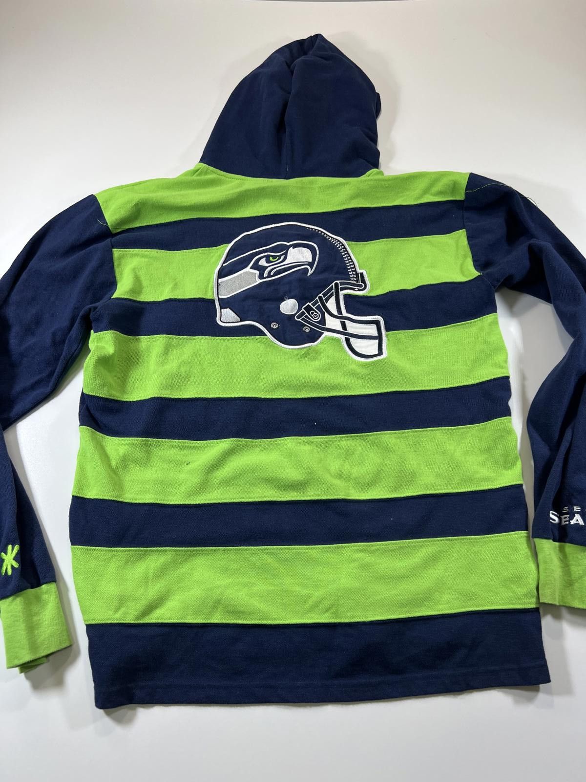 NFL Retro team nfl Seattle Seahawks Striped Hoodie L Size US L / EU 52-54 / 3 - 9 Thumbnail