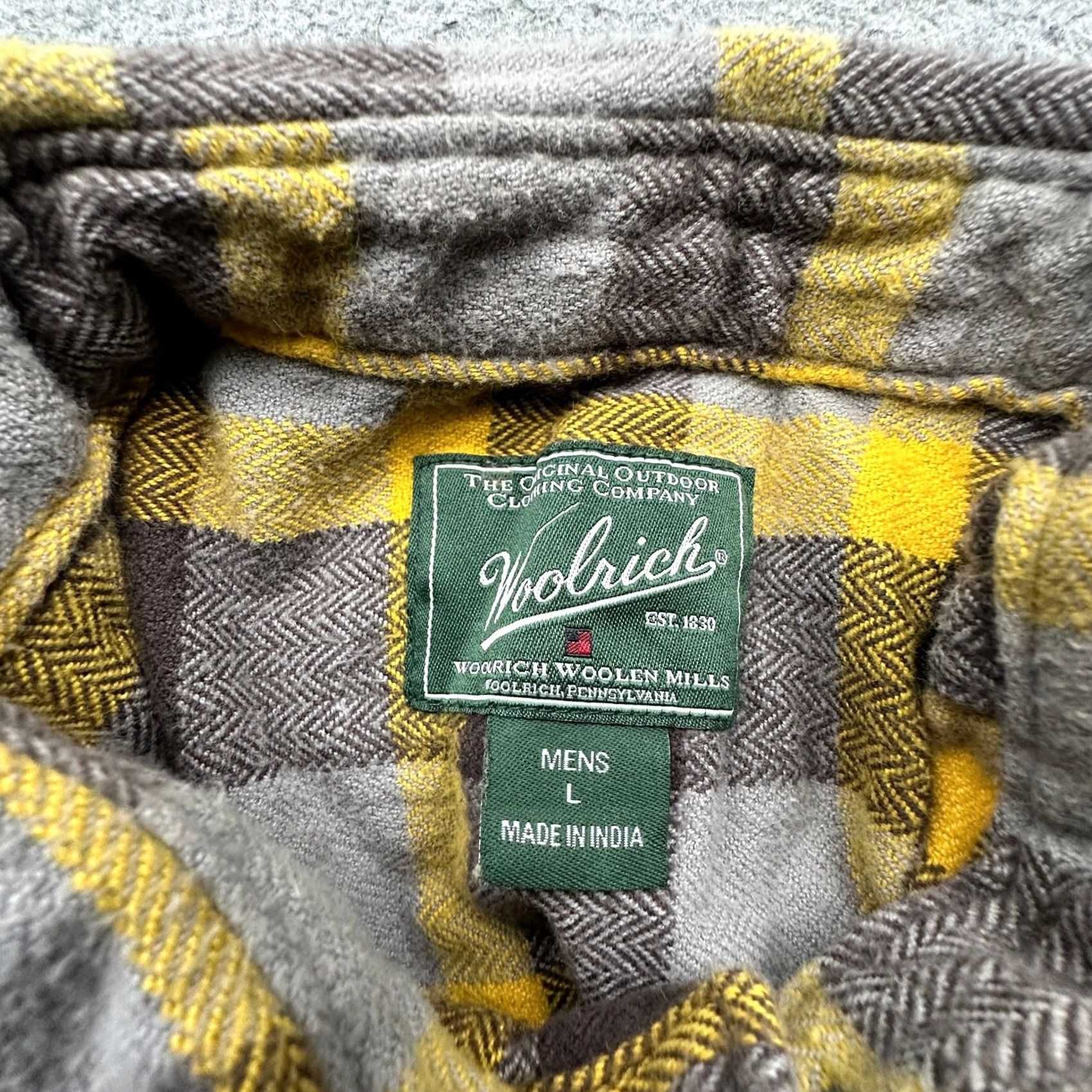 Vintage Woolrich Oxbow Bend Flannel Shirt Mens Large Long Sleeve Plaid Yellow Gray 6111 Size US L / EU 52-54 / 3 - 3 Thumbnail