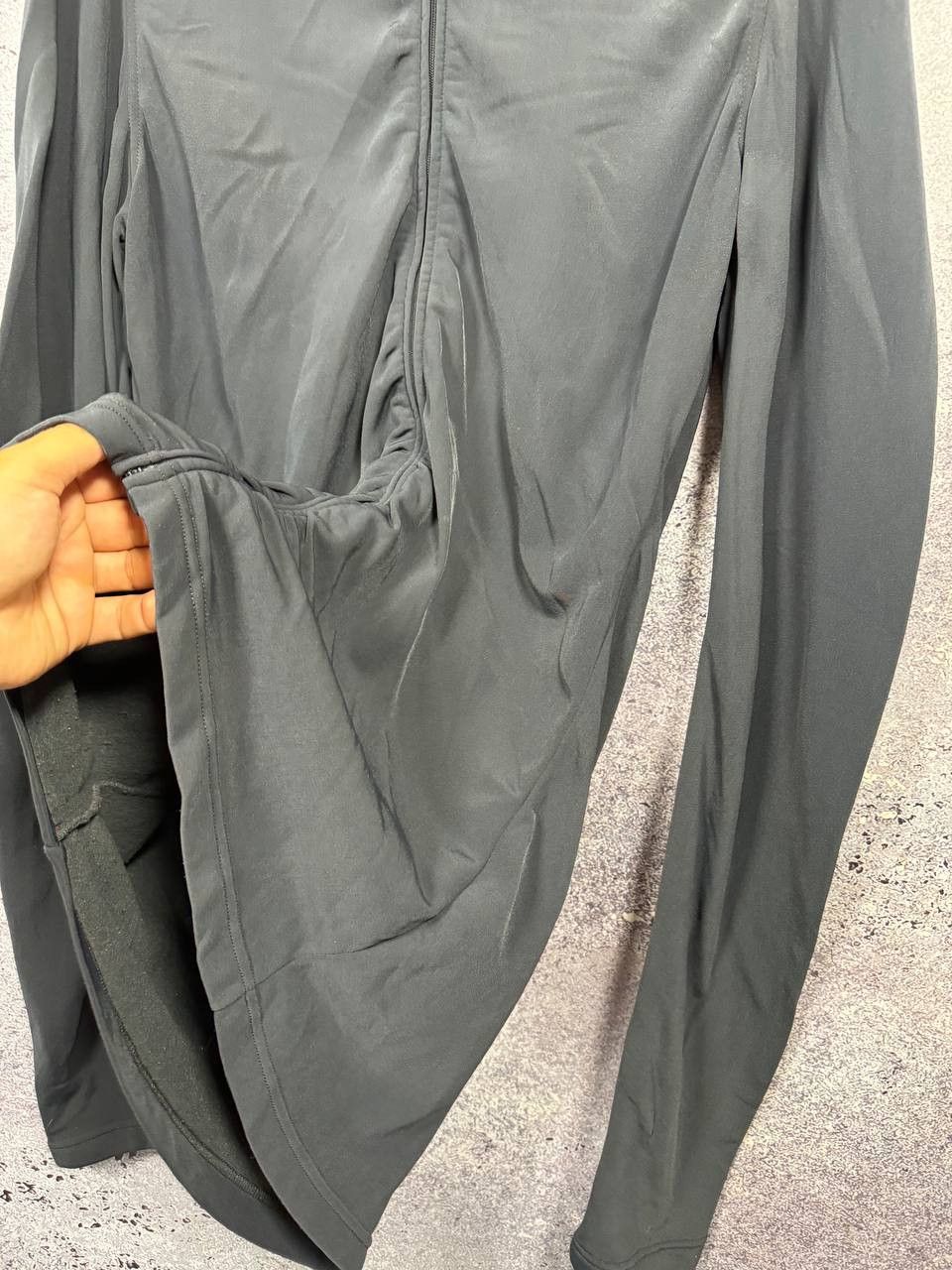 Prada Archive Prada Woman Red Tab Softshell Zip Sweater Size M / US 6-8 / IT 42-44 - 19 Thumbnail