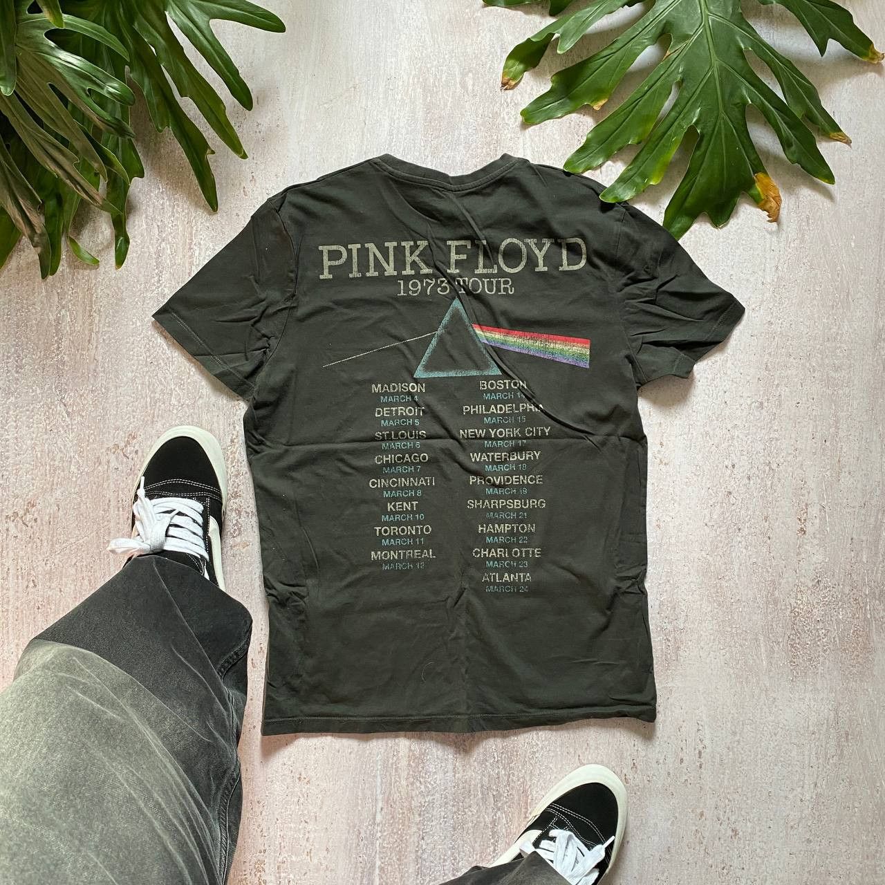 Band Tees VINTAGE Y2K PINK FLOYD BAND 1973 AMAZING FADED TEE 68 Size US M / EU 48-50 / 2 - 2 Thumbnail