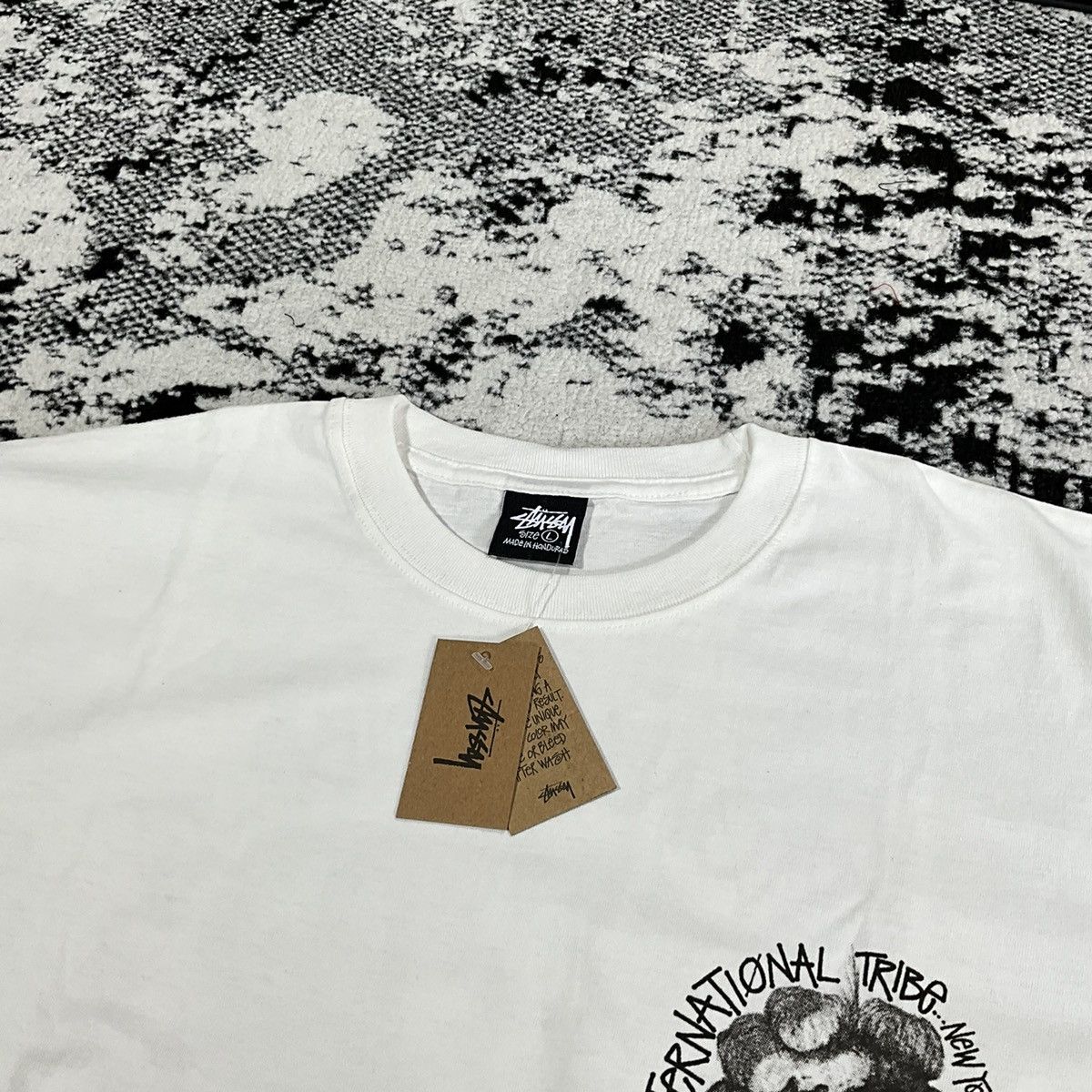 Stussy STUSSY CAMELOT PIGMENT DYED TEE NATURAL- LARGE Size US L / EU 52-54 / 3 - 5 Thumbnail