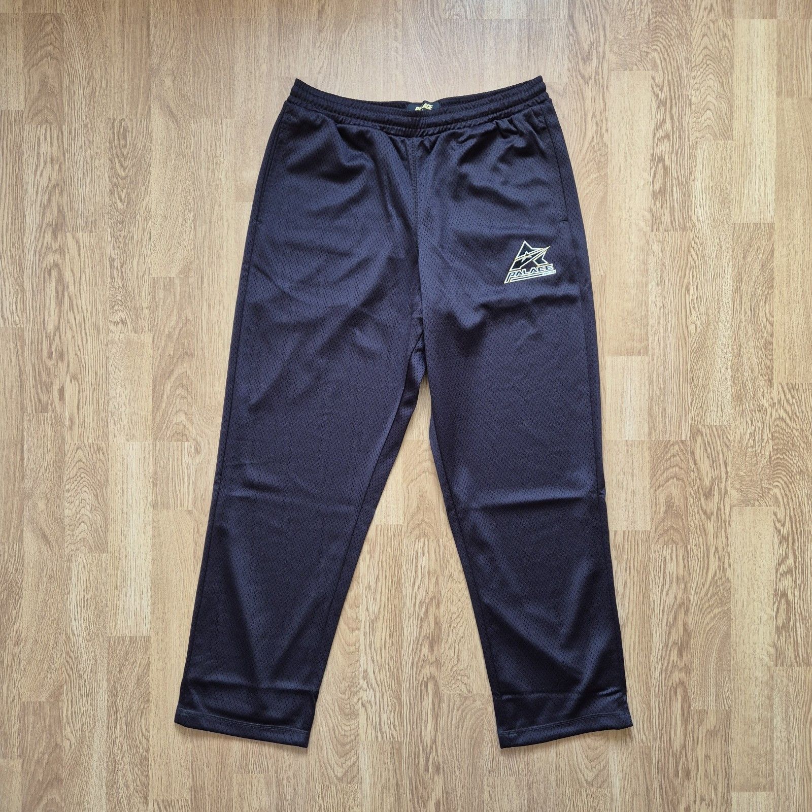 Avirex × Palace Palace x Avirex Mesh Joggers Black Medium Brand New FW24 Size US 32 / EU 48 - 2 Thumbnail