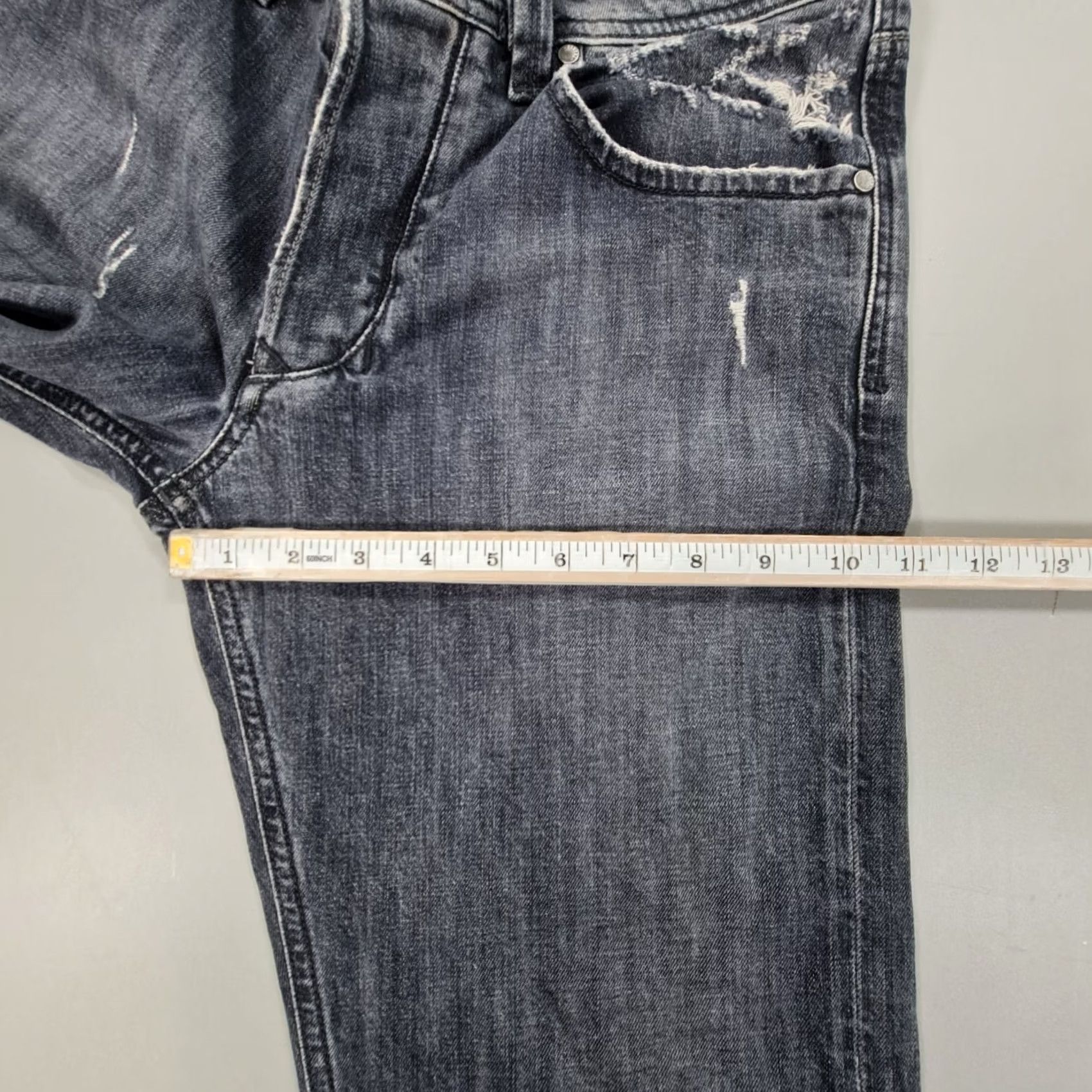 Diesel Diesel Jeans Straight Leg Distressed W32 L33 Made In Italy Regular Mens Denim 100% Cotton Grey Medium Wash Pockets Size US 32 / EU 48 - 7 Thumbnail