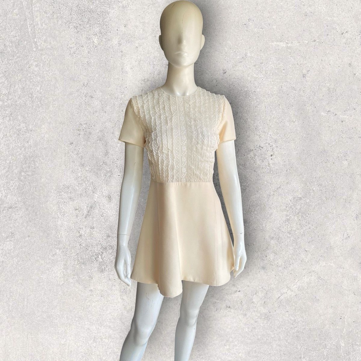 Dior Christian Dior Ivory Lace Dress Size XS / US 0-2 / IT 36-38 - 1 Thumbnail