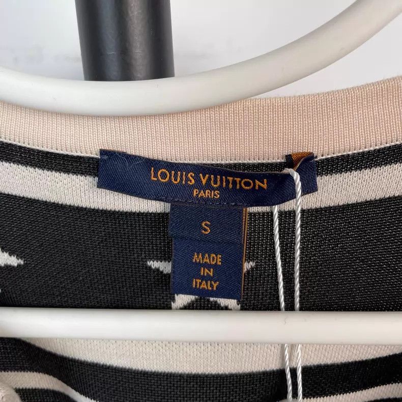 Louis Vuitton Louis Vuitton Star Collection Star Pattern Black and White Size S / US 4 / IT 40 - 7 Thumbnail