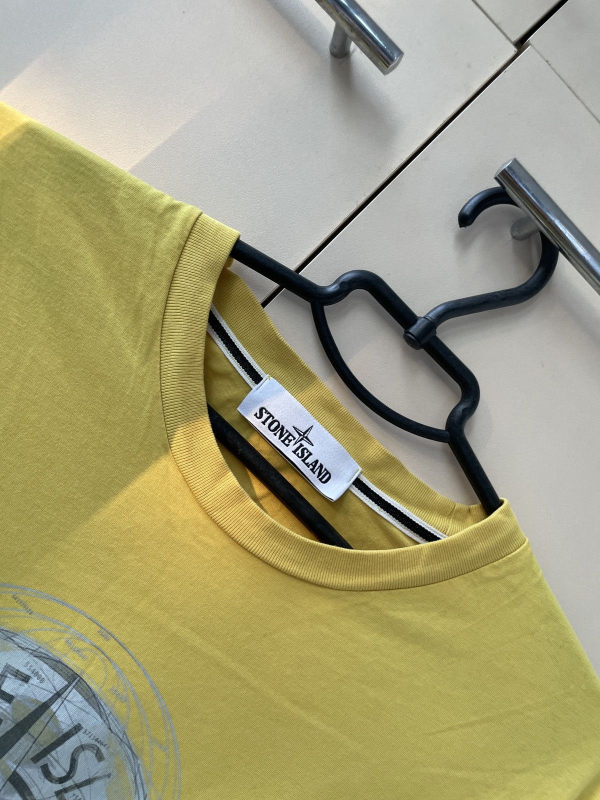 Stone Island Stone Island T shirt Yellow big logo Size US XL / EU 56 / 4 - 10 Thumbnail