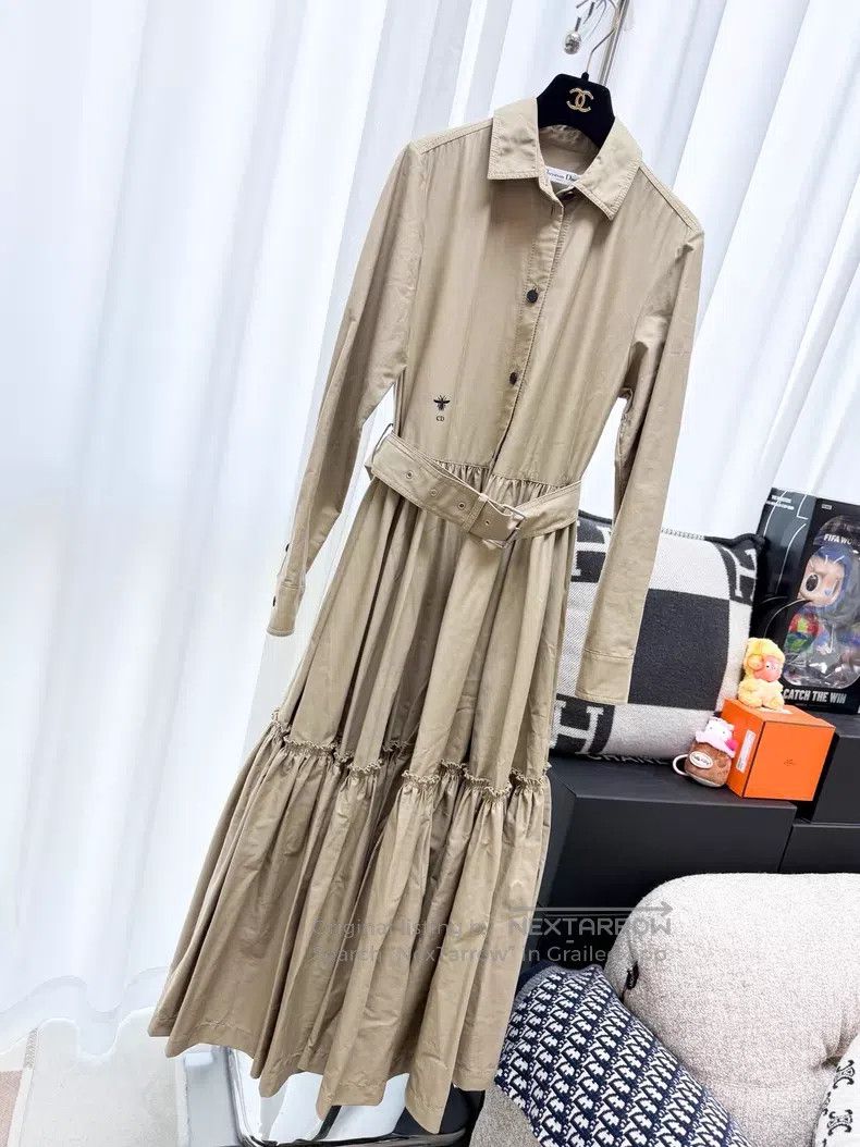 Dior Dior Spanish-style khaki long skirt long-sleeved windbreak Size XS / US 0-2 / IT 36-38 - 2 Thumbnail