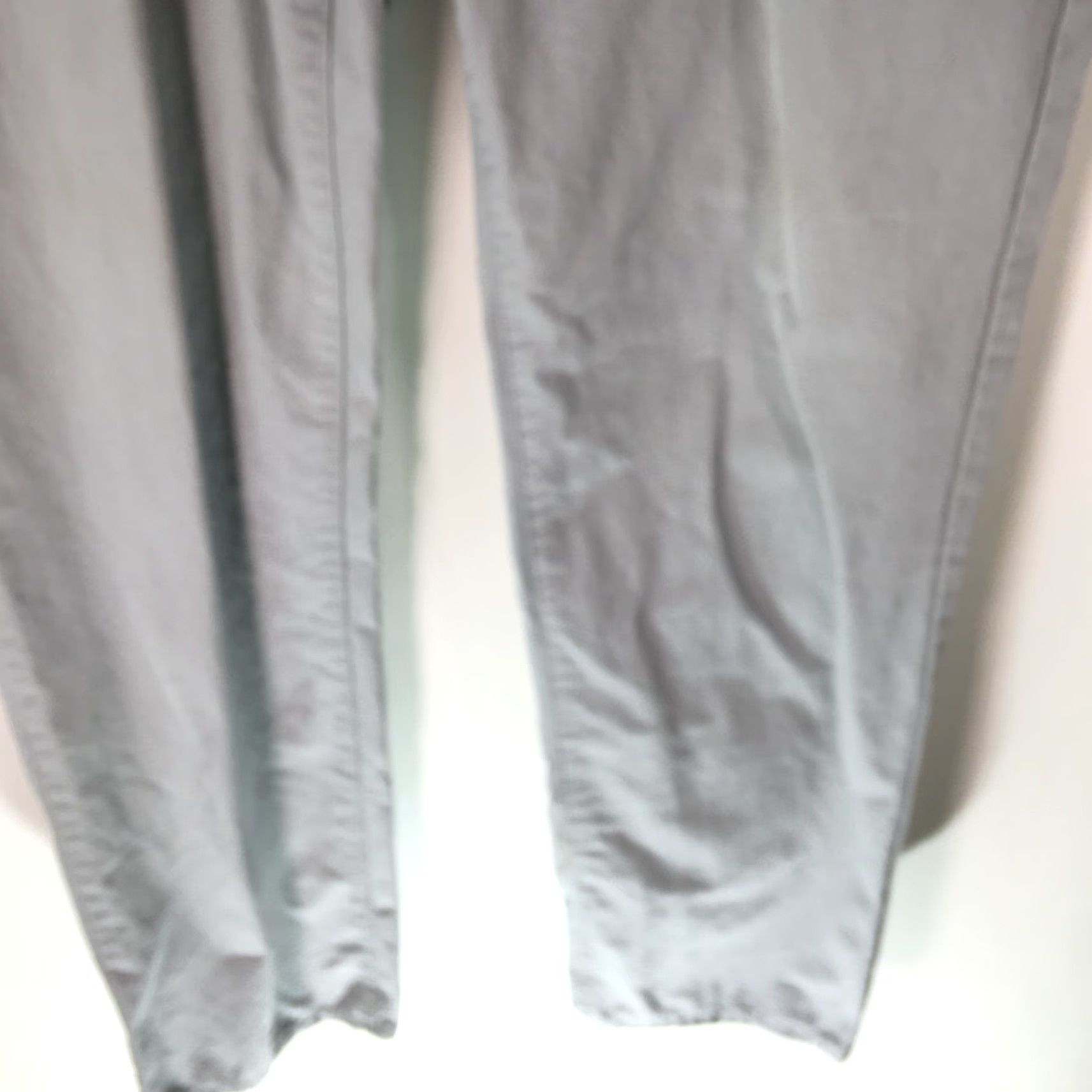 DKNY DKNY Jeans Bleecker Straight Denim Jeans Mens 38X32 Gray 100% Cotton Regular Rise 5-Pocket Leather Zipper Button Closure" Size US 40 / EU 56 - 5 Thumbnail