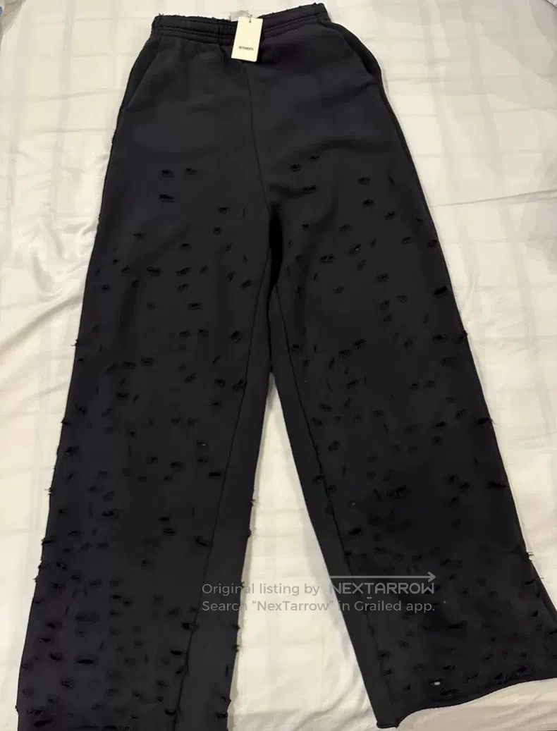 Vetements Vetements size S Ripped Sports Pants Size US 28 / EU 44 - 2 Thumbnail