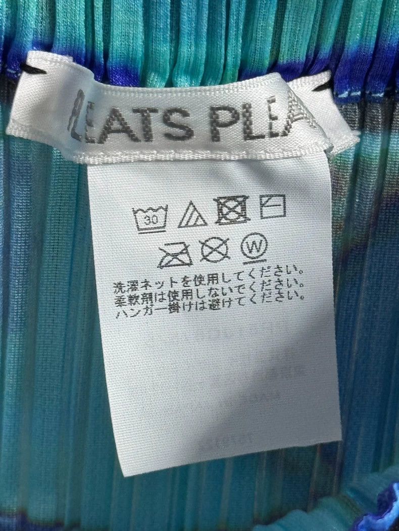 Issey Miyake Issey Miyake size:5 A blue pleated skirt with a large heml Size 23" - 4 Thumbnail