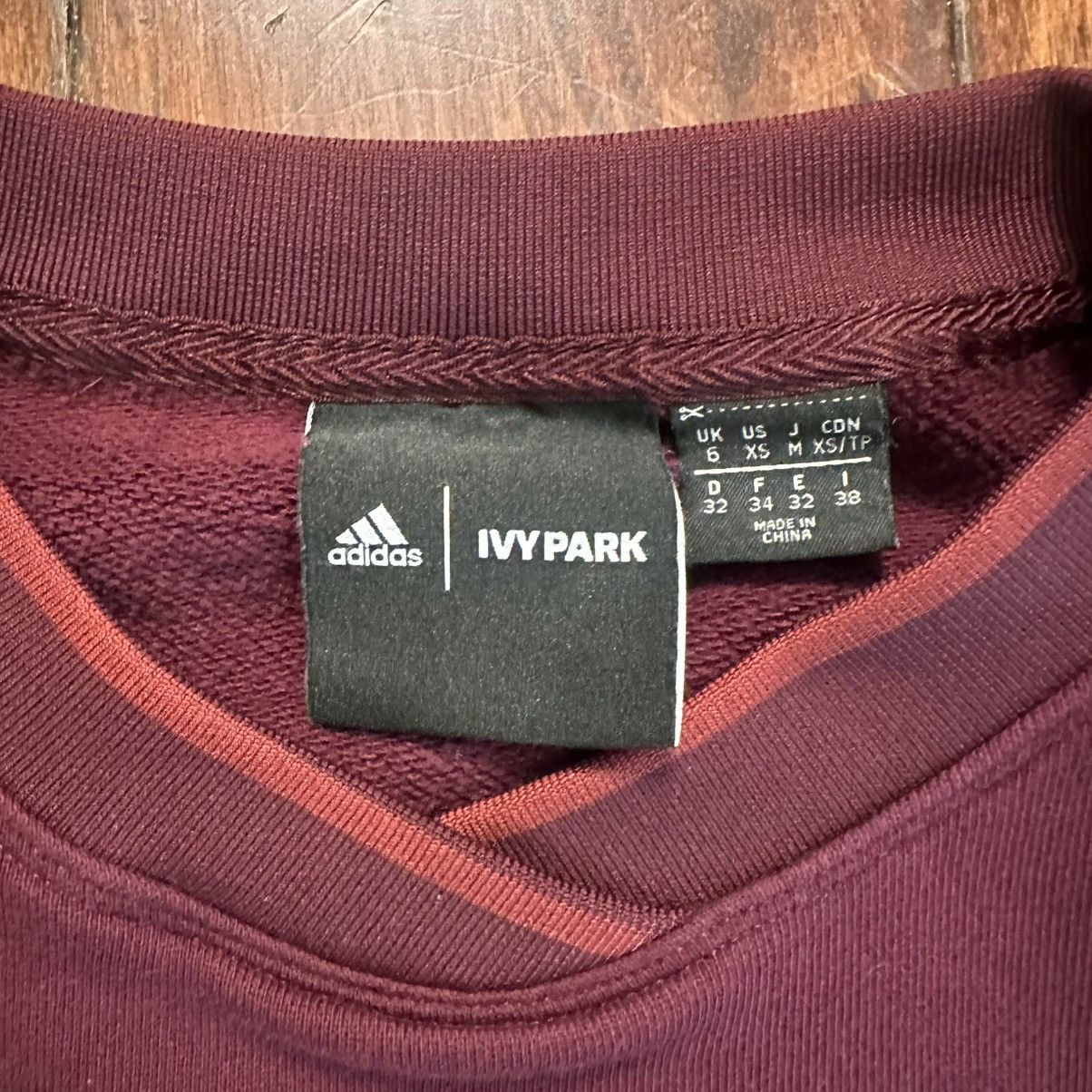 Adidas × Ivy Park adidas ivy park burgundy crewneck Size US S / EU 44-46 / 1 - 4 Thumbnail