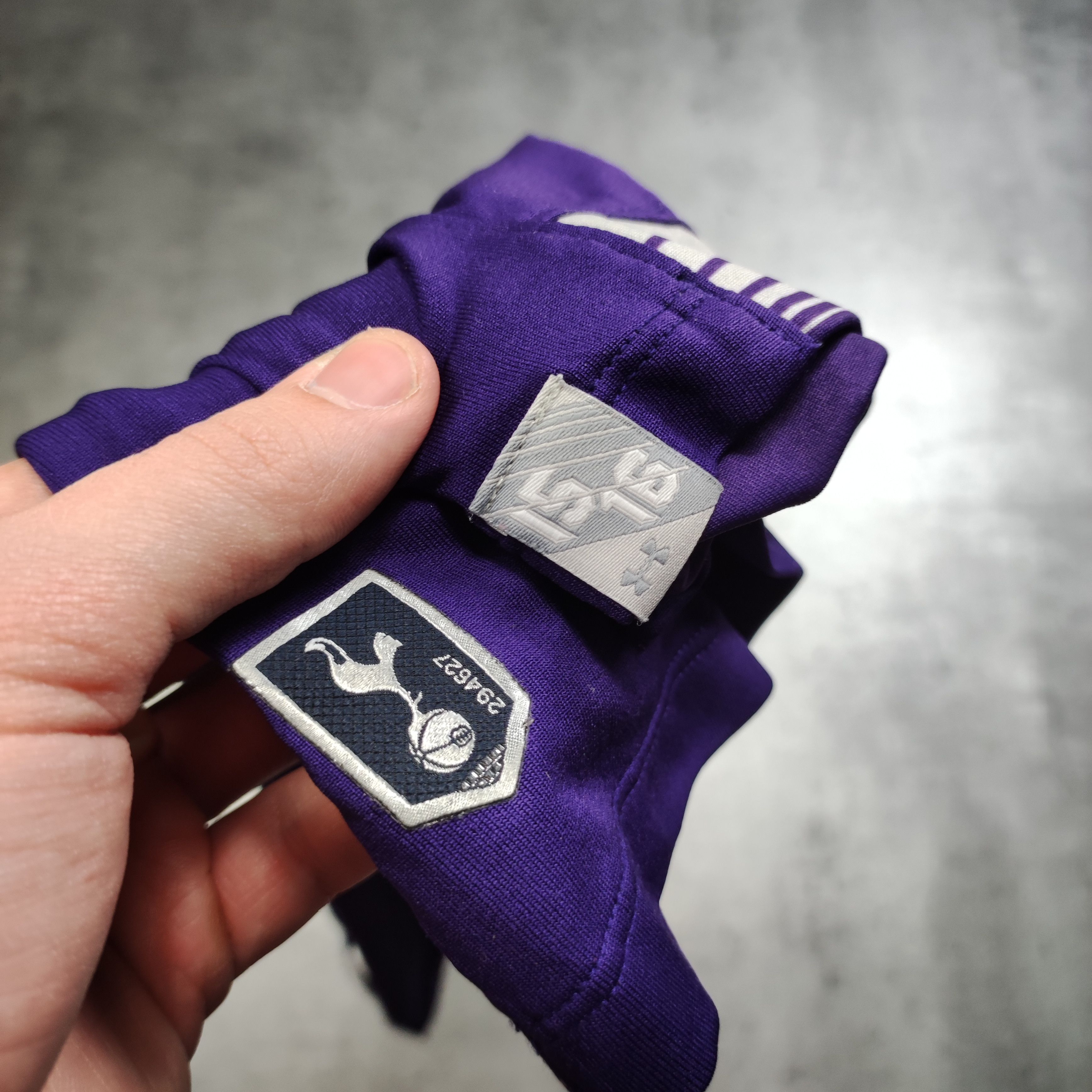 Vintage RARE Tottenham Hotspur FC 2015/16 Third Football Jersey Size US M / EU 48-50 / 2 - 4 Thumbnail