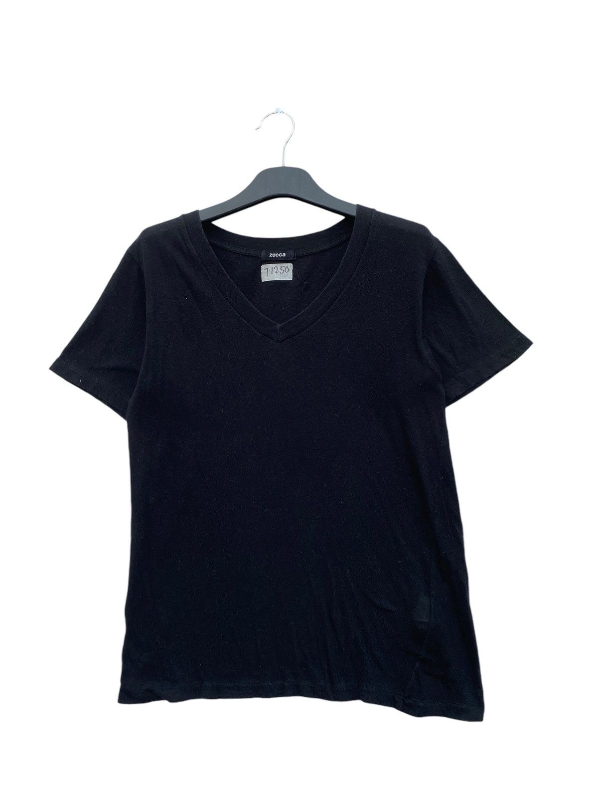 CABANE de ZUCCa Vintage Zucca Vneck Tees Size US M / EU 48-50 / 2 - 1 Thumbnail