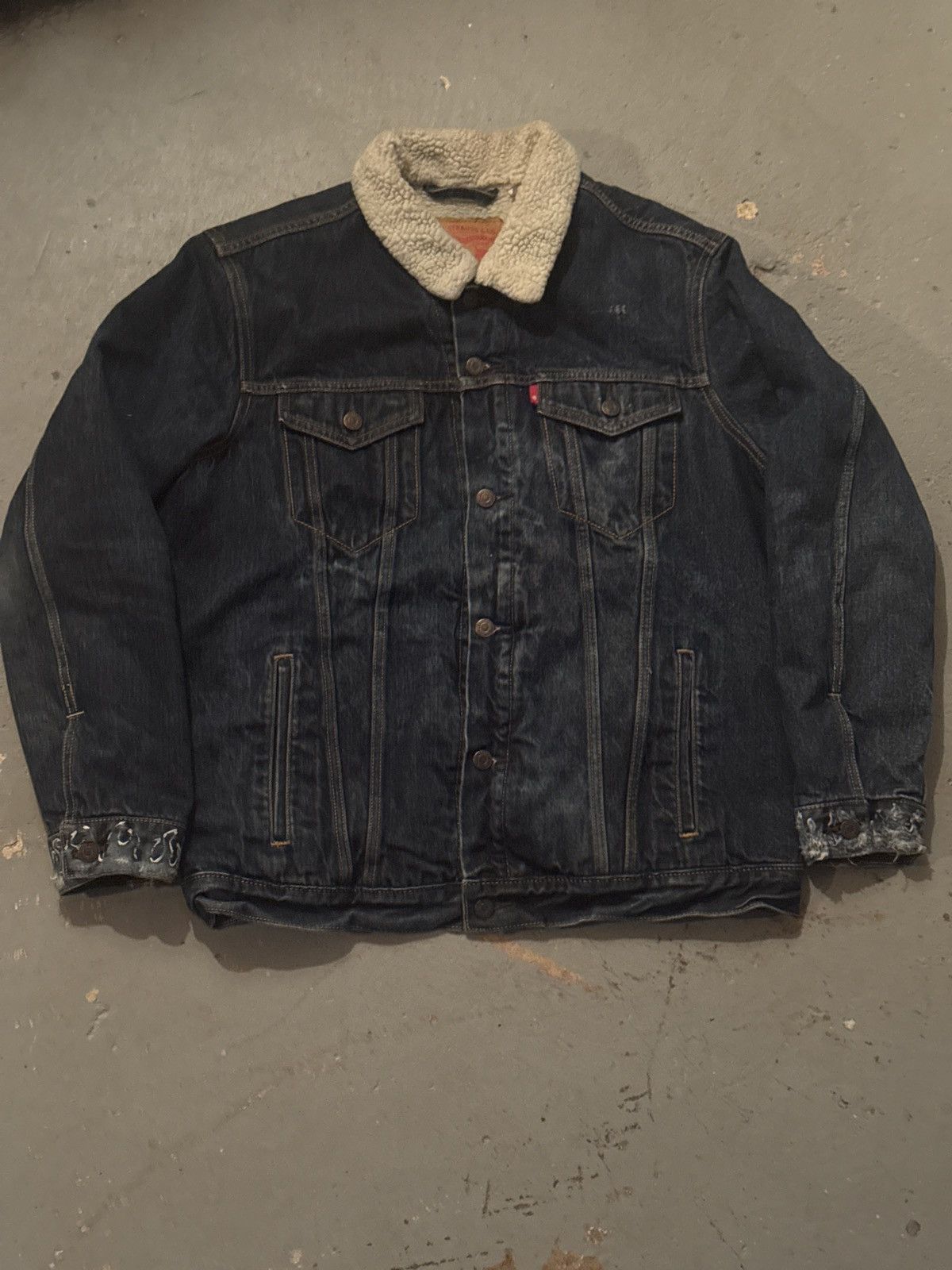 Levi's “Love” China Sherpa by @kendallcustoms Size US XL / EU 56 / 4 - 6 Thumbnail