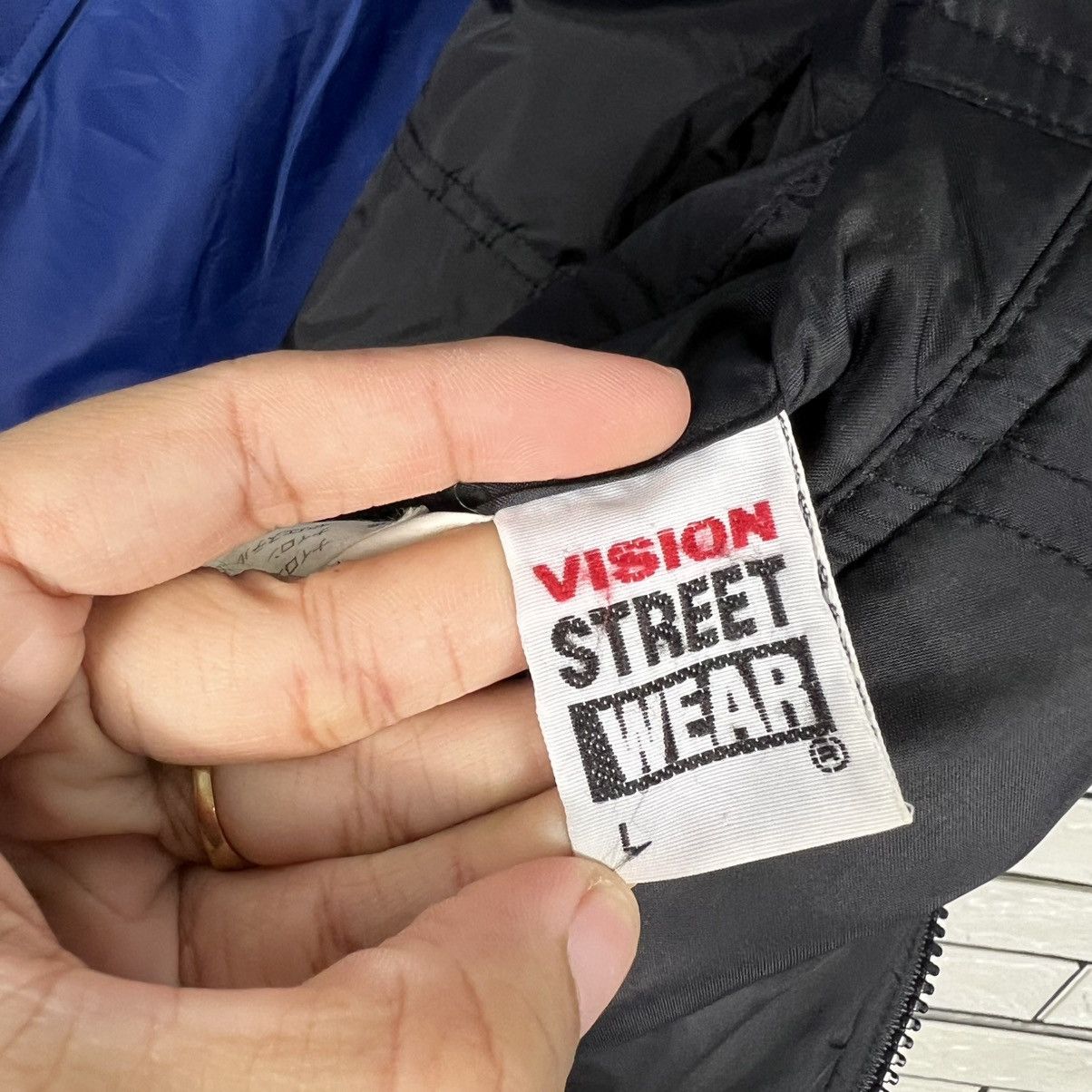 Vision Streetwear 90's VISION STREET WEAR Reversible Hooded Jacket #4061-C185 Size US L / EU 52-54 / 3 - 22 Thumbnail