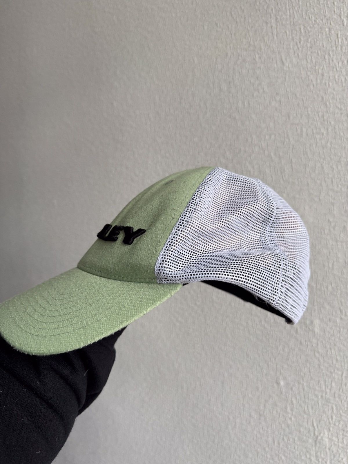 Oakley × Vintage Oakley big logo trucker hat 00s Size ONE SIZE - 2 Thumbnail