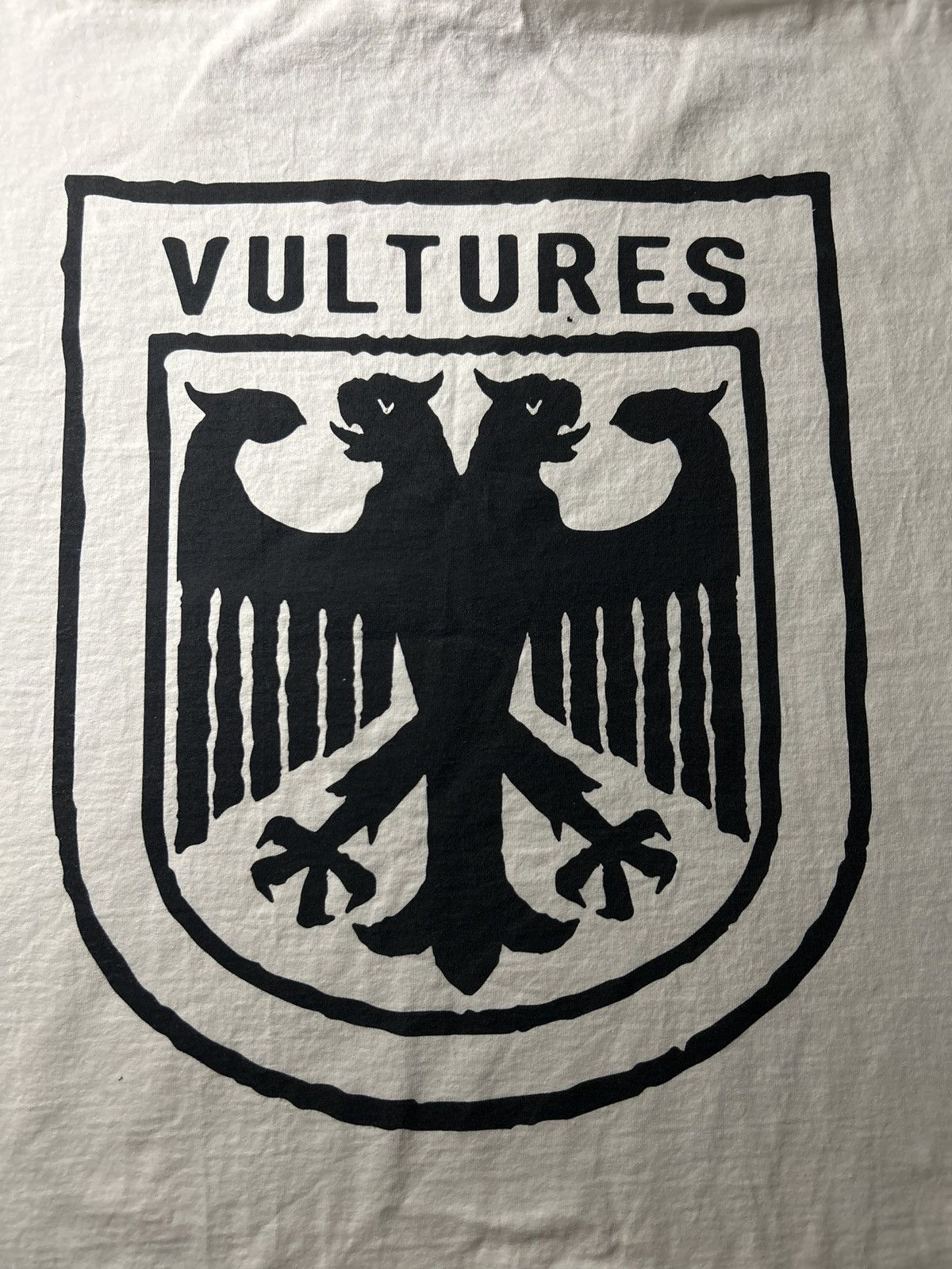 Kanye West × Yeezy Vultures T Shirt Size US S / EU 44-46 / 1 - 1 Thumbnail