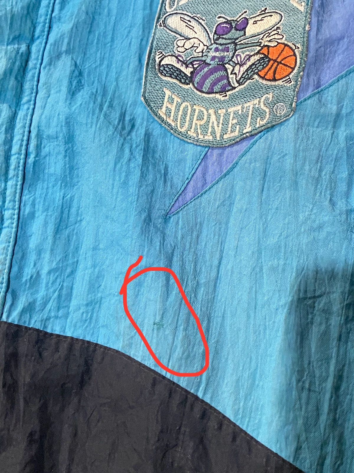 Chalk Line × Pro Player × Starter Vintage starter Charlotte Hornets Size US XL / EU 56 / 4 - 10 Thumbnail