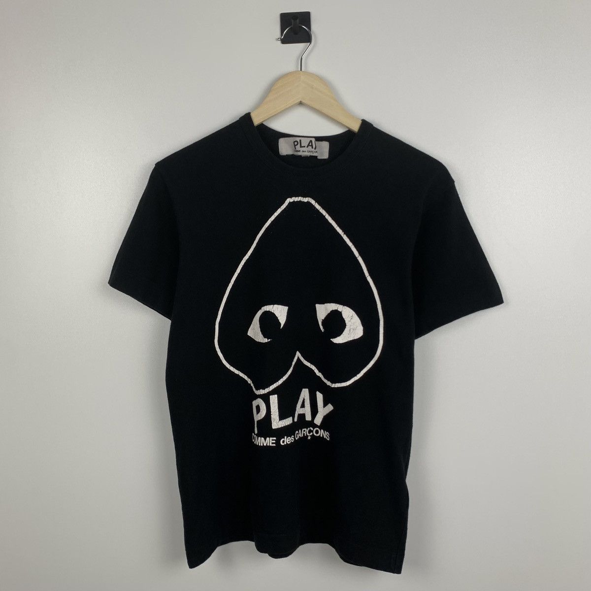 Comme des Garcons PLAY Comme Des Garcons Play Tee Japanese Big Logo Size US M / EU 48-50 / 2 - 1 Thumbnail