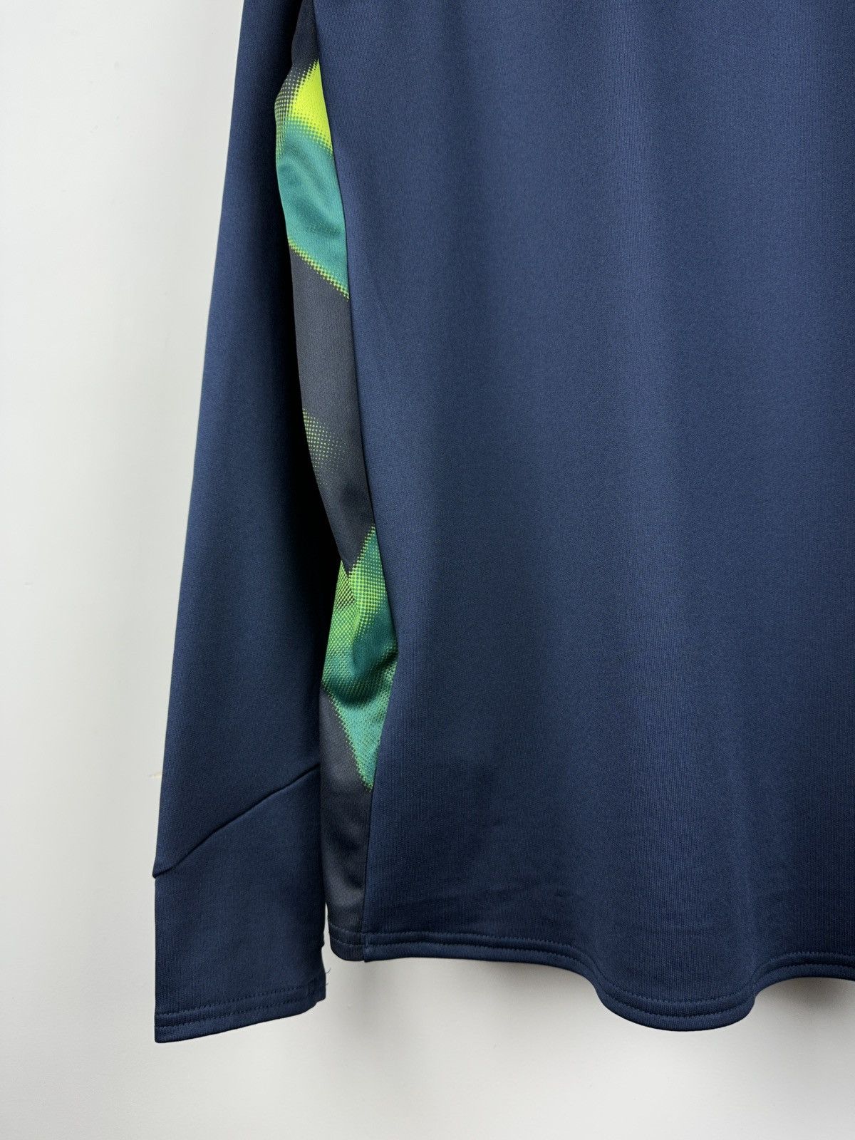 Umbro Umbro Ireland Long Sleeve Soccer Jersey Size US L / EU 52-54 / 3 - 13 Thumbnail