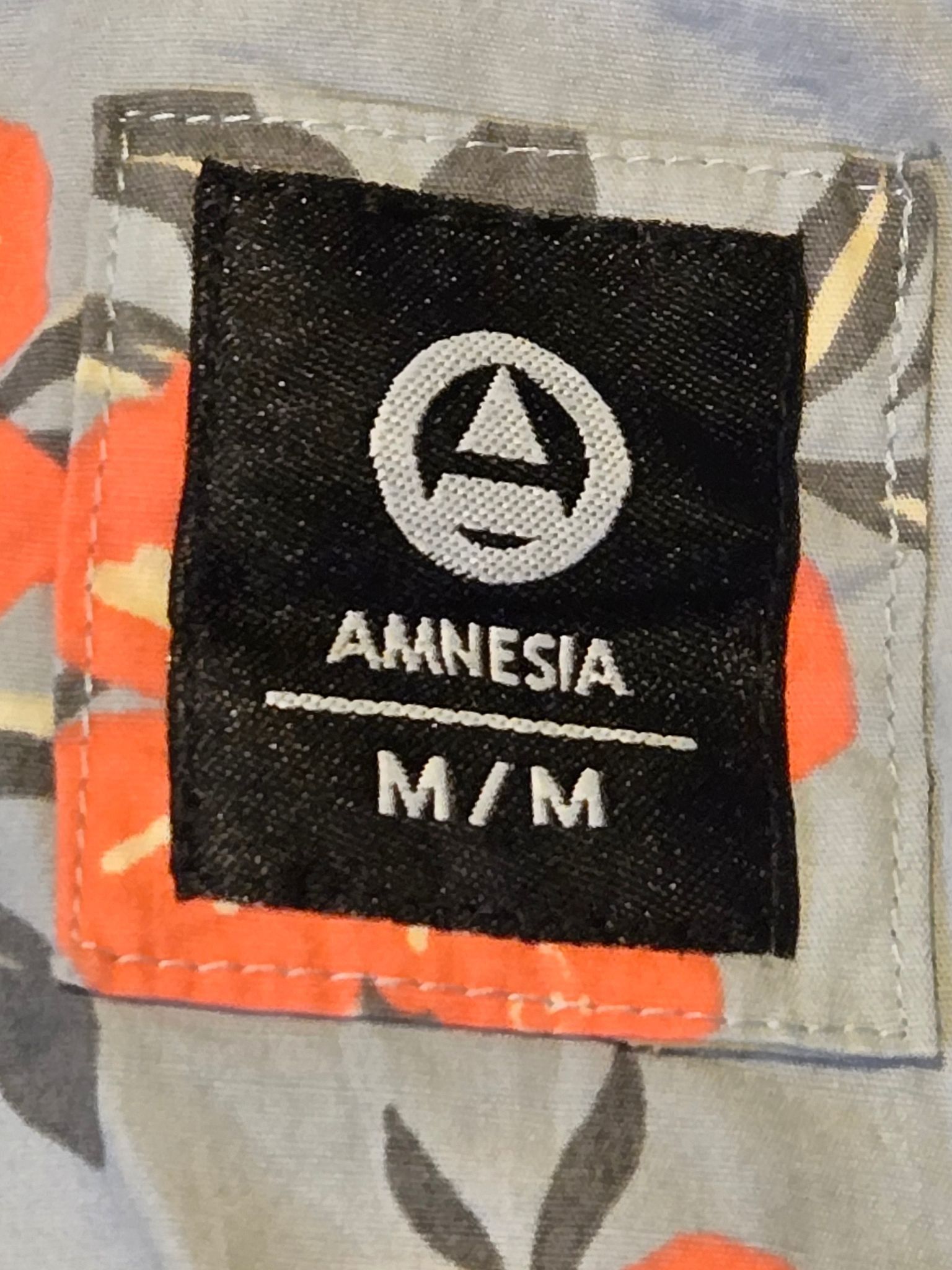 Other Amnesia Shirt Womens M Floral Short Sleeve Button Up Size M / US 6-8 / IT 42-44 - 3 Thumbnail