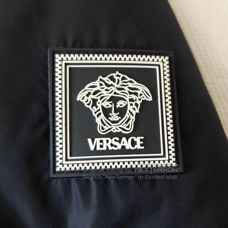 Versace Versace Hooded goose down down jacket Size US L / EU 52-54 / 3 - 4 Thumbnail