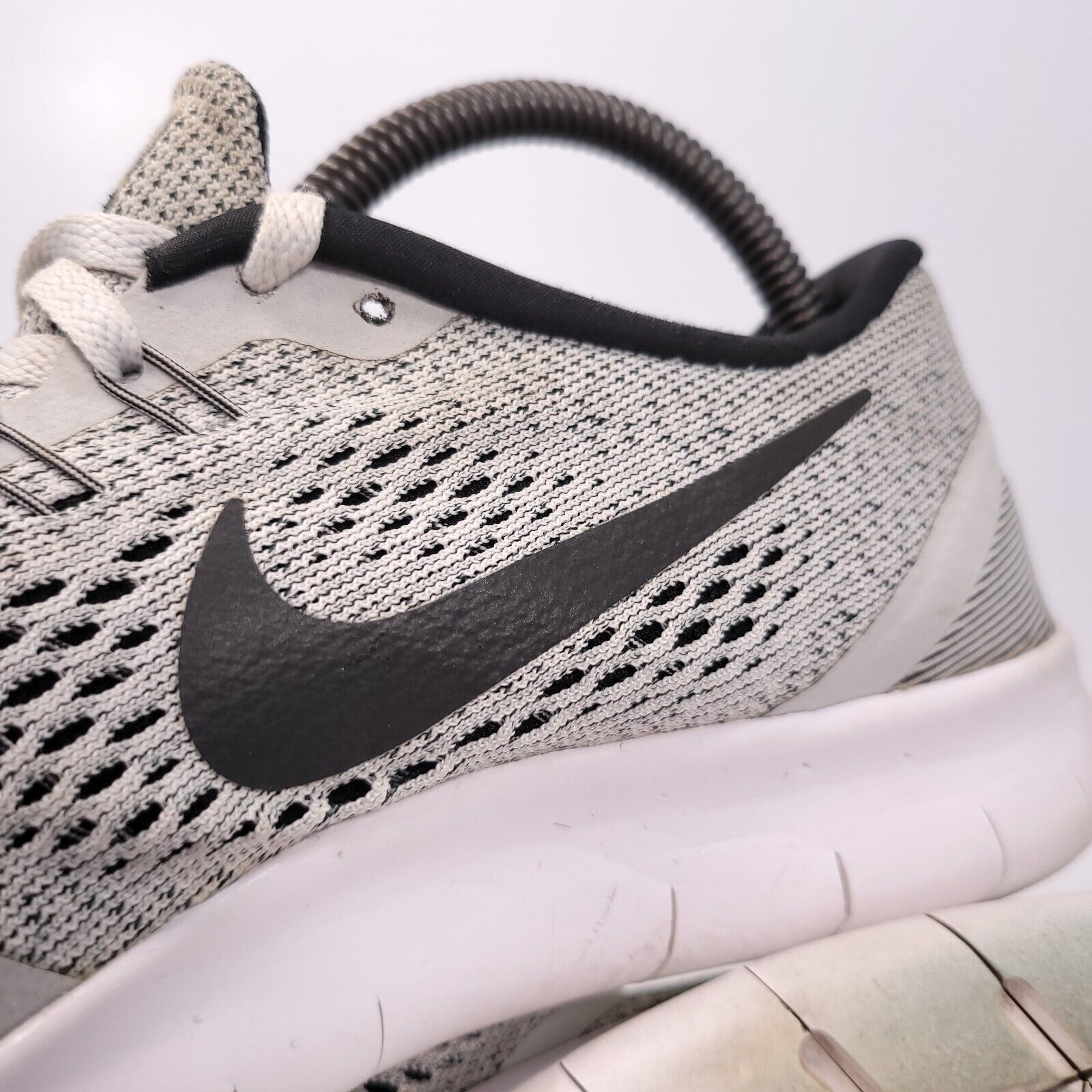Nike Nike Free RN Shoe Womens Size 8 831509-101 Gray Black White Size US 8 / IT 38 - 8 Thumbnail