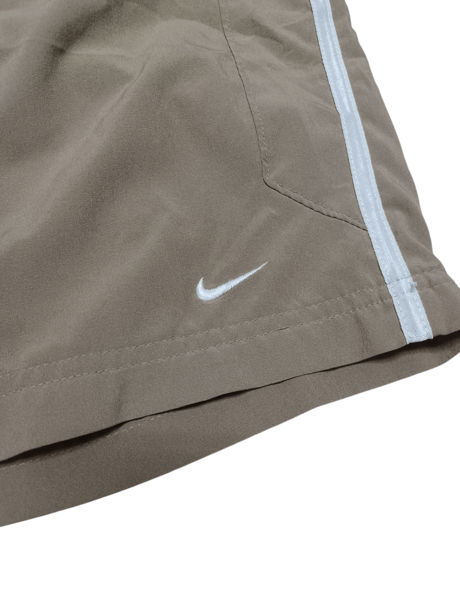 Nike NIKE COURT VINTAGE 2005 NYLON FIRE SHORTS TENNIS Size US 34 / EU 50 - 2 Thumbnail