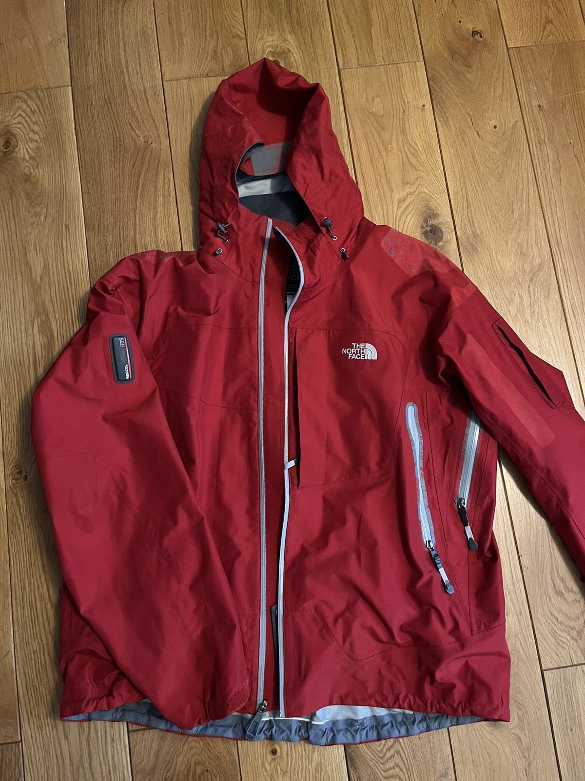 Image of The North Face Summit Series Jacket Gore-Tex Xcr in Red, Men's (Size XL)