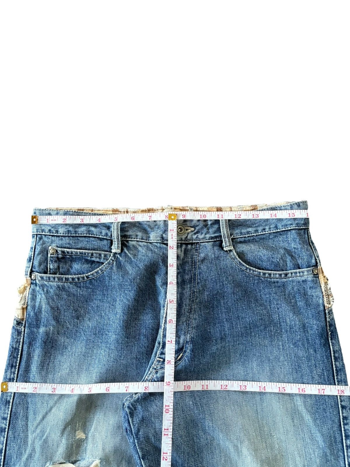 Japanese Brand Vintage Japanese Brand Faded Distress Loose Jeans Size US 32 / EU 48 - 7 Thumbnail
