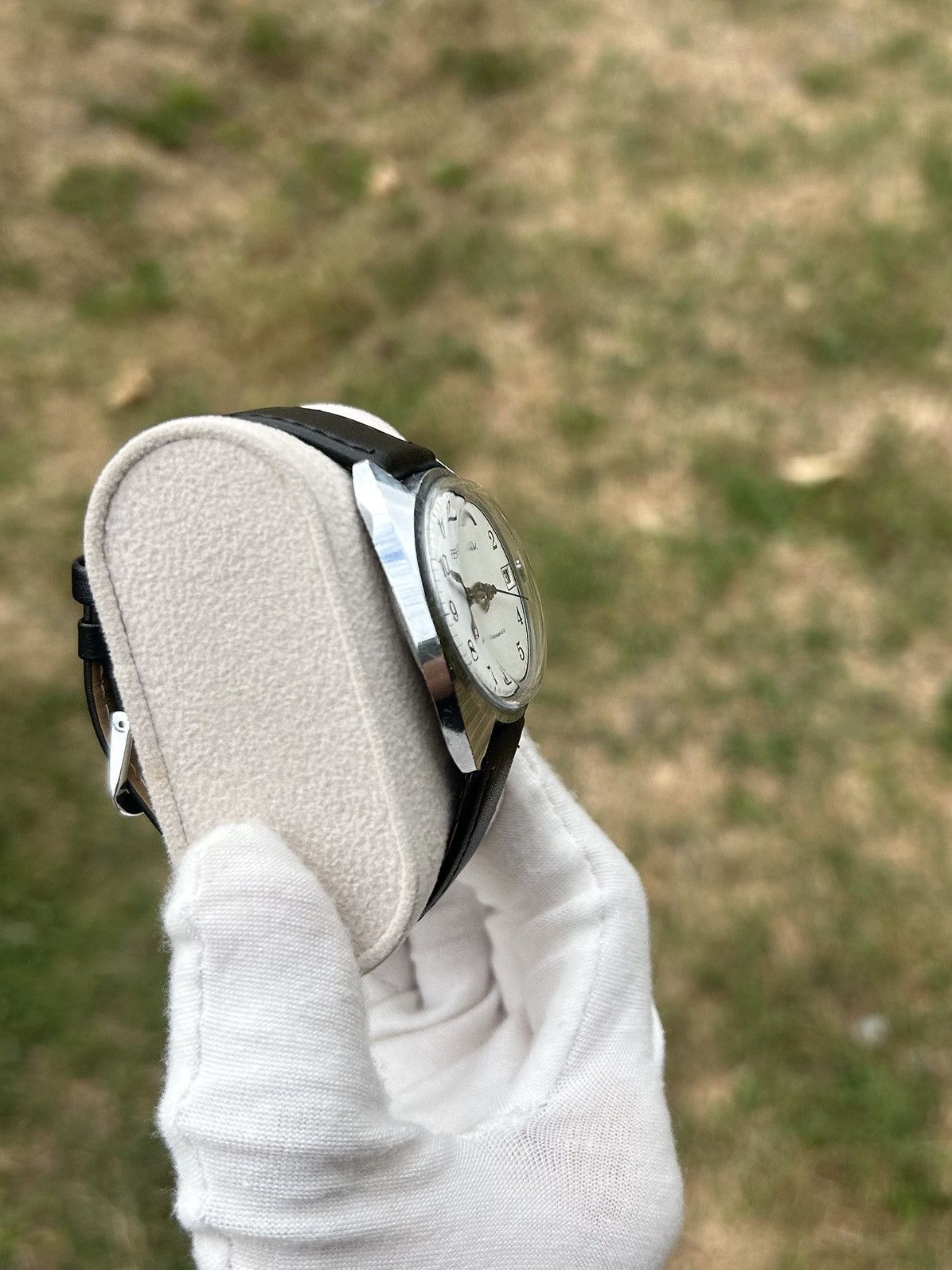 Vintage Vintage Watch Vostok USSR Soviet Mechanical 1980s Size ONE SIZE - 6 Thumbnail