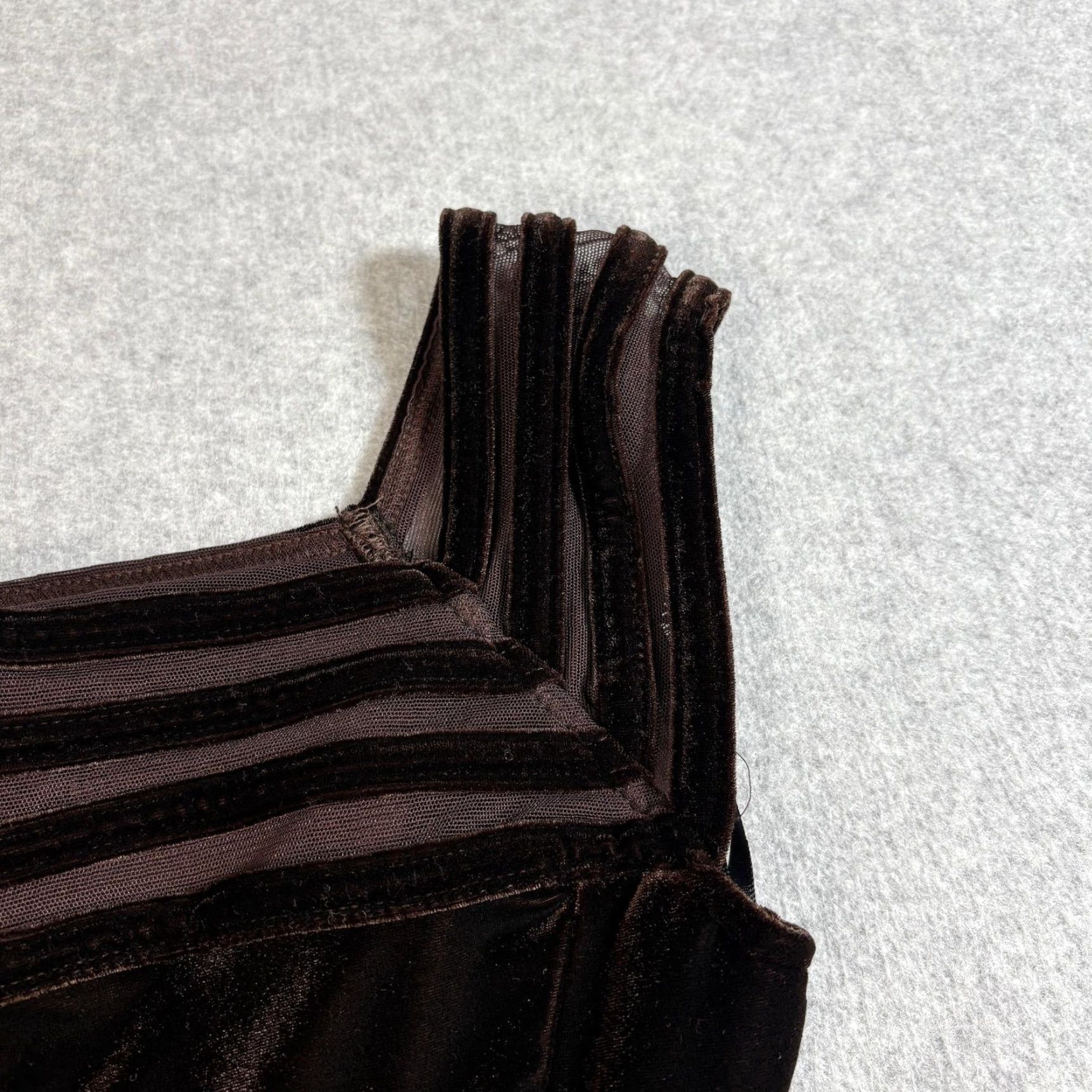 Tadashi Shoji VINTAGE Tadashi Shoji Dress Women Small Brown Velvet Sleeveless Cocktail USA Y2K Size S / US 4 / IT 40 - 5 Thumbnail