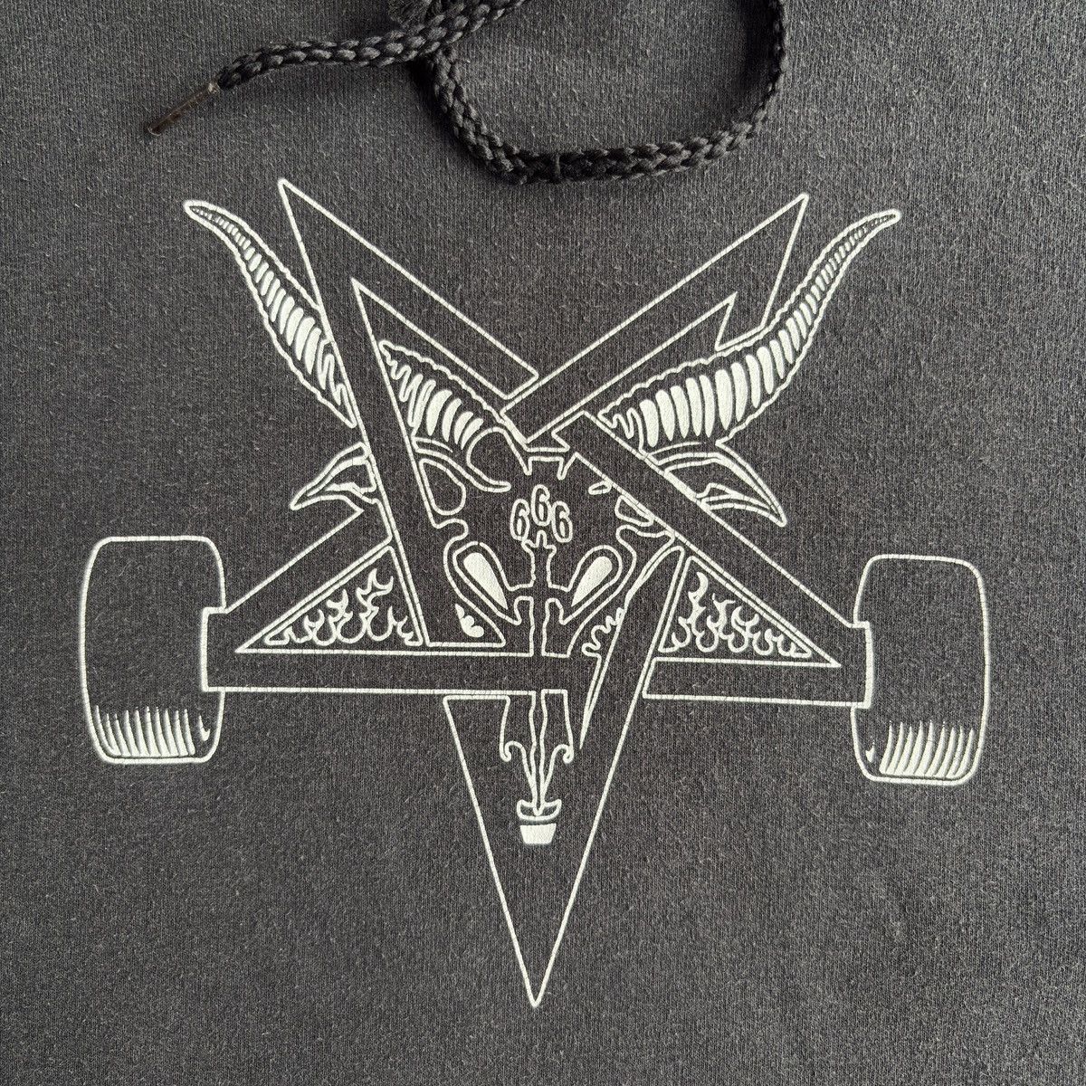 Thrasher Vintage Skate Hoodie Thrasher Satanic 666 Size US XXL / EU 58 / 5 - 2 Thumbnail