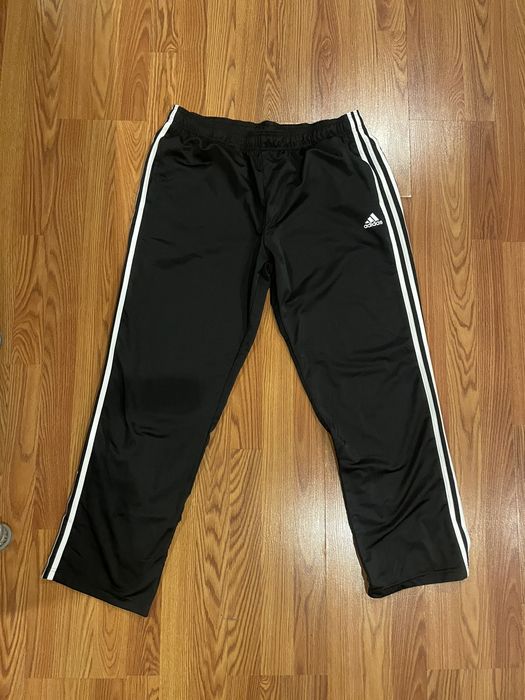 Essentials Fleece 3-Stripes Pants