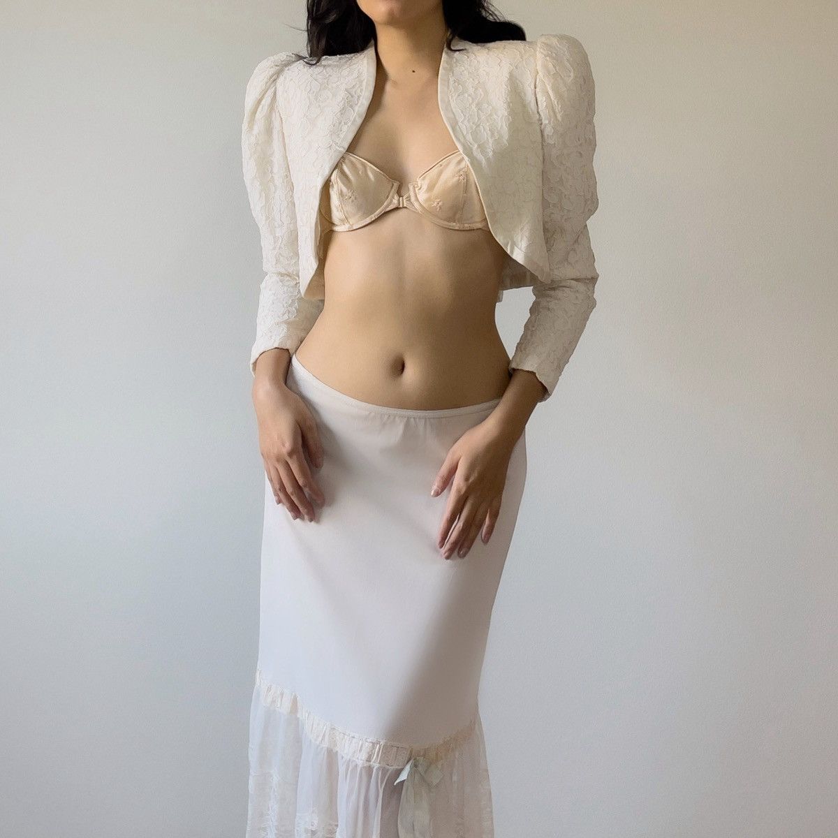 Other Vintage 1980s Off White Corded Lace Bolero Jacket (XS–S) Size XS / US 0-2 / IT 36-38 - 3 Thumbnail