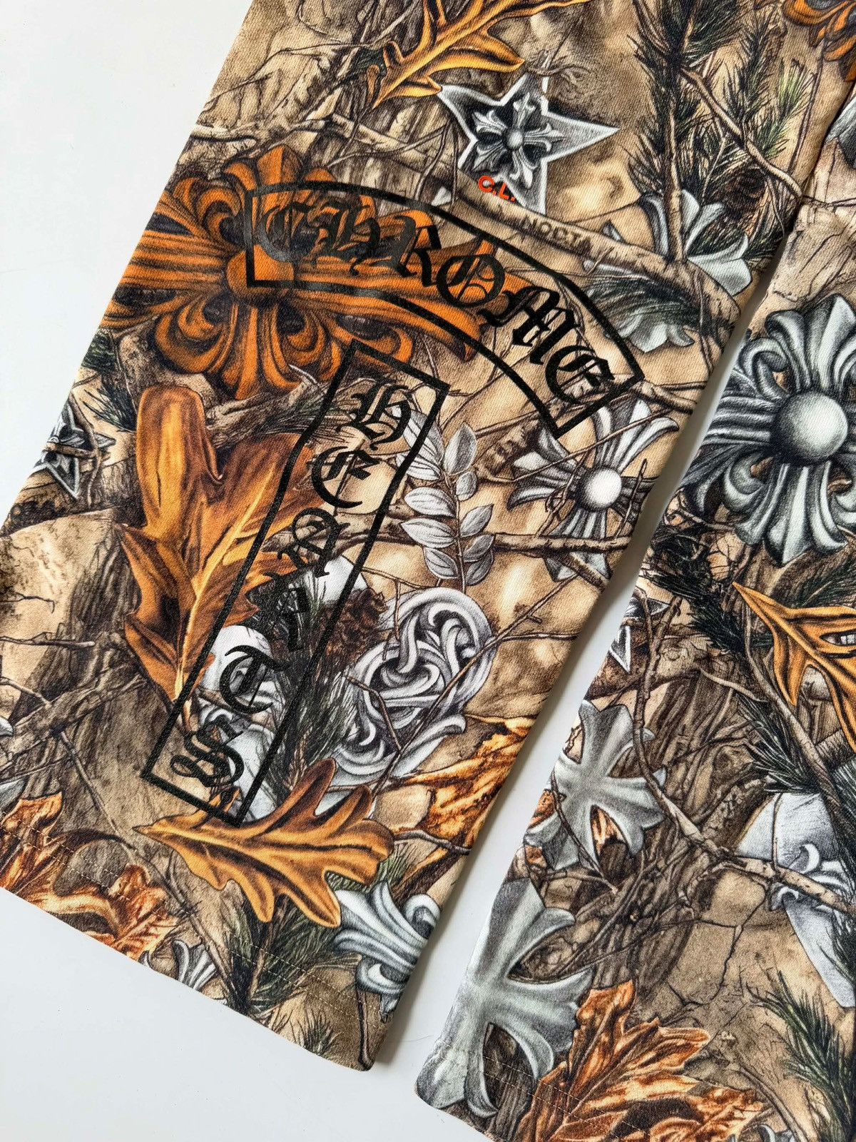 Chrome Hearts × NOCTA × Nike Chrome Hearts Friends&Family Nocta CrossPatchWork Sweatpants Size US 30 / EU 46 - 12 Thumbnail