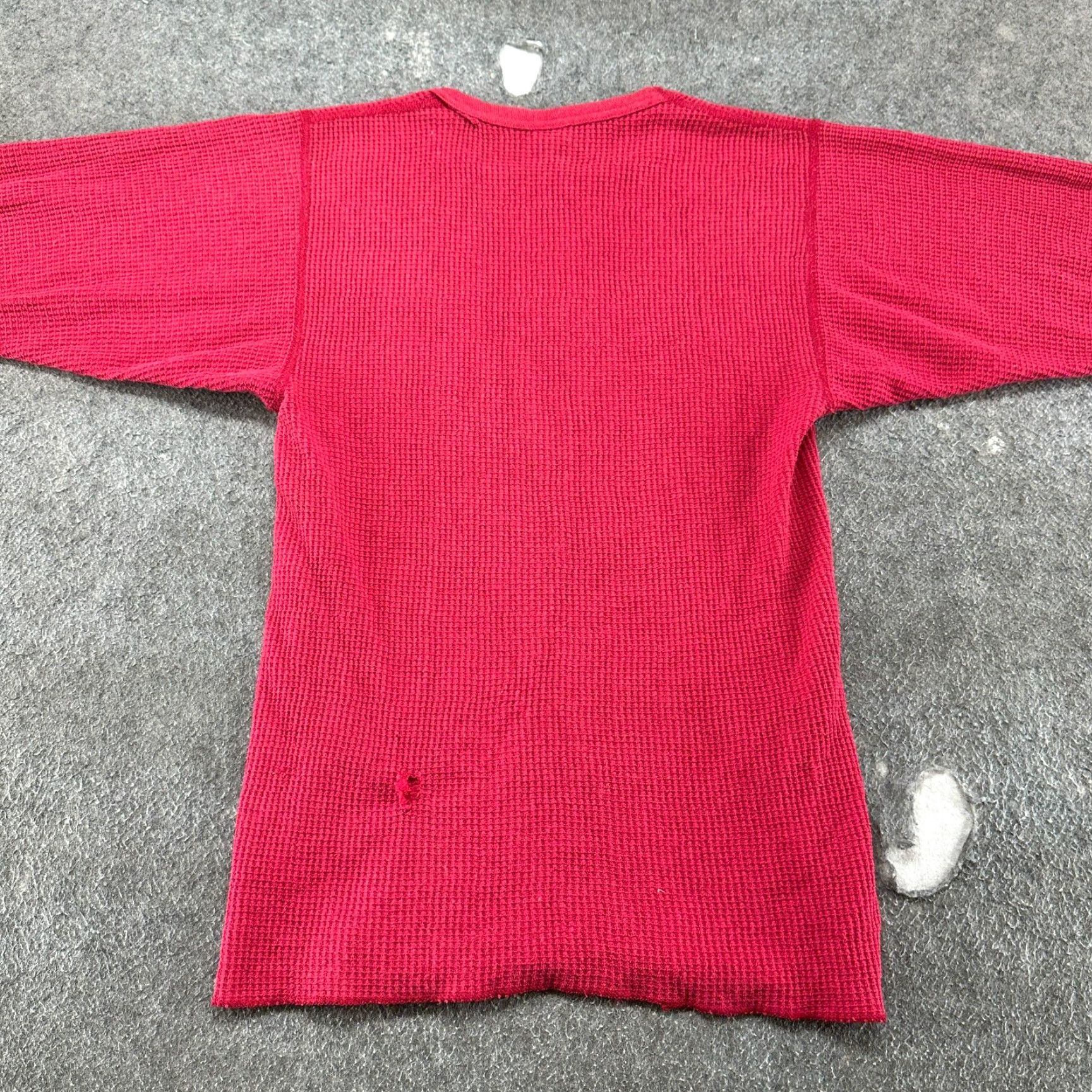Vintage VINTAGE Gitano Shirt Mens L Red Pullover Thermal Waffle Knit Cotton Solid Embroidered 90s Mens L Red Coat? Size US L / EU 52-54 / 3 - 6 Thumbnail