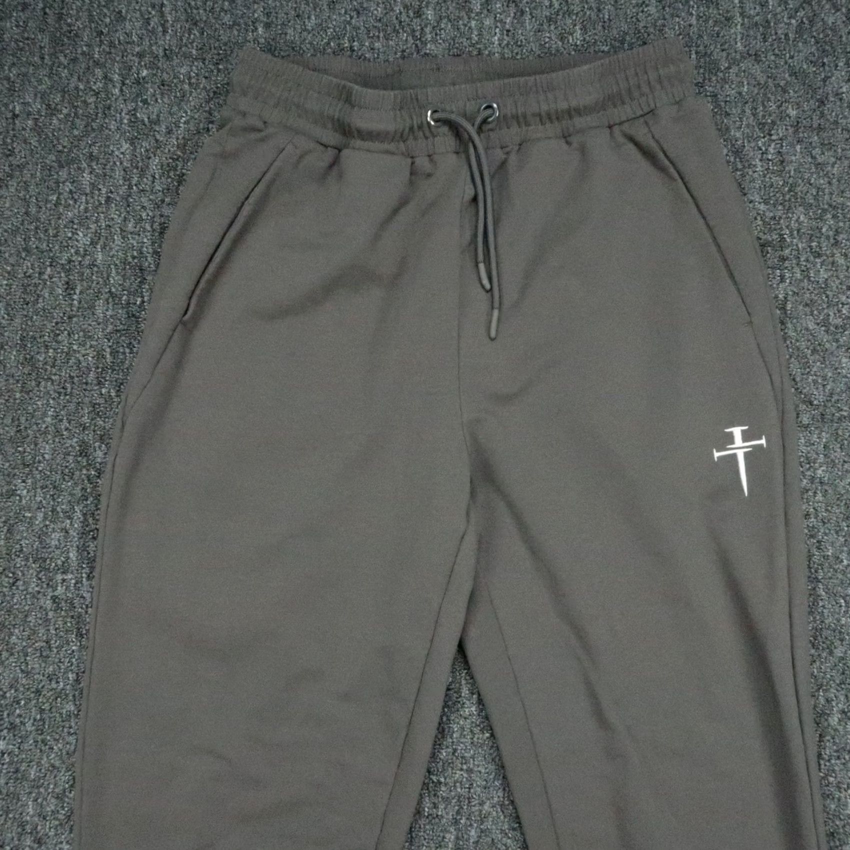 Vintage Three Nails Pants Mens Medium Gray Jogger Performance Athletic Size US 31 - 2 Thumbnail
