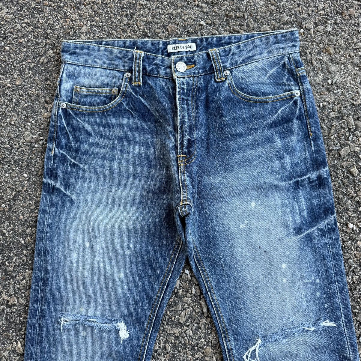 Japanese Brand VINTAGE CLEF DE SOL FADED RIPPEP JEAN DENIM PANTS Size US 33 - 3 Thumbnail