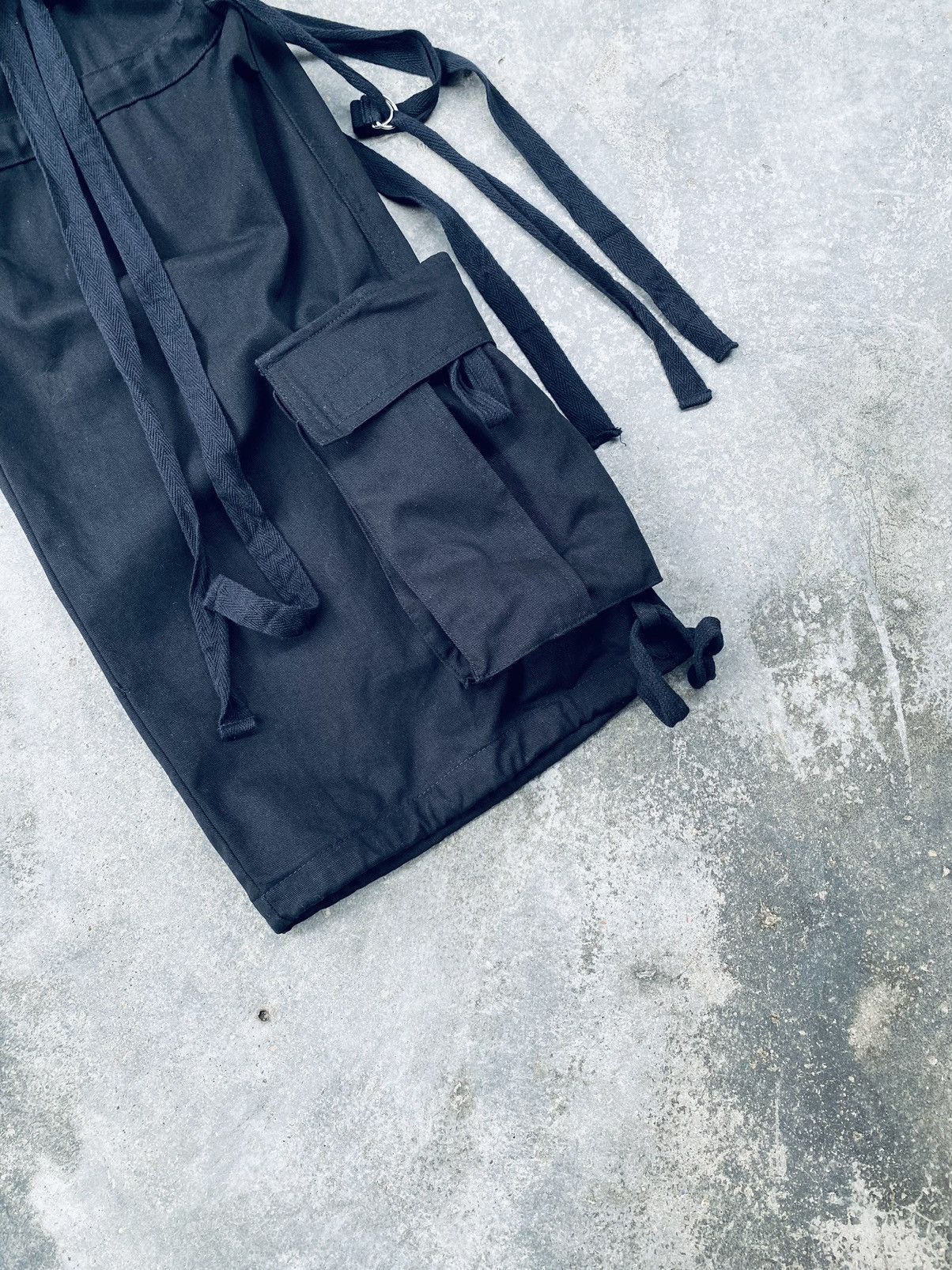 Japanese Brand Vintage Black Barcara Bondage Cargo Pants Size US 34 / EU 50 - 11 Thumbnail