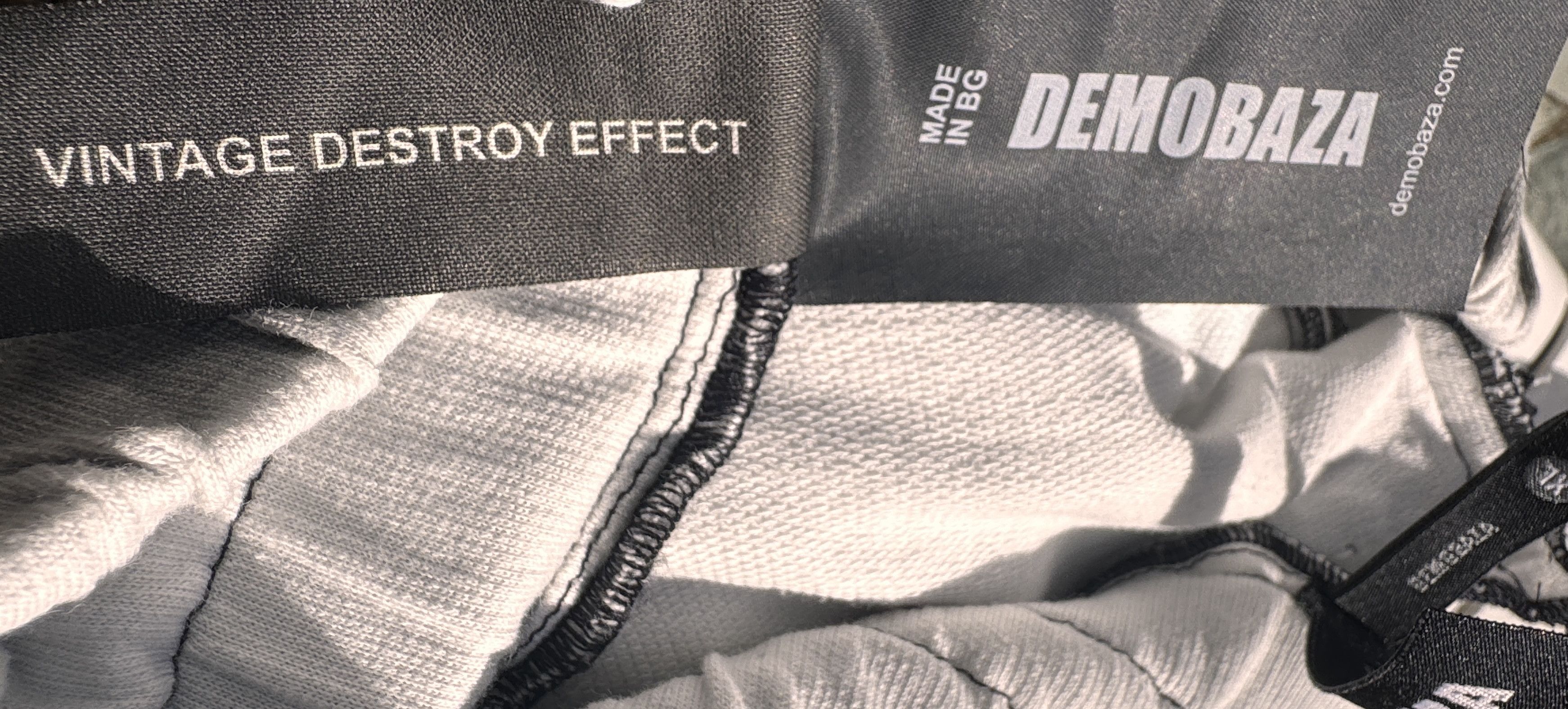 Demobaza DEMOBAZA Grey Sweatpants Trousers Vintage Destroy Effect XL Size US 34 / EU 50 - 3 Thumbnail