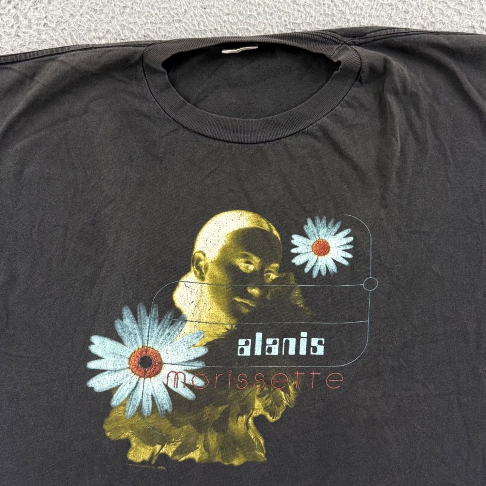 Vintage VINTAGE Alanis Morissette Shirt Mens XL Black Tour Grunge Concert Band 90s Music Shirt Size US XL / EU 56 / 4 - 3 Thumbnail