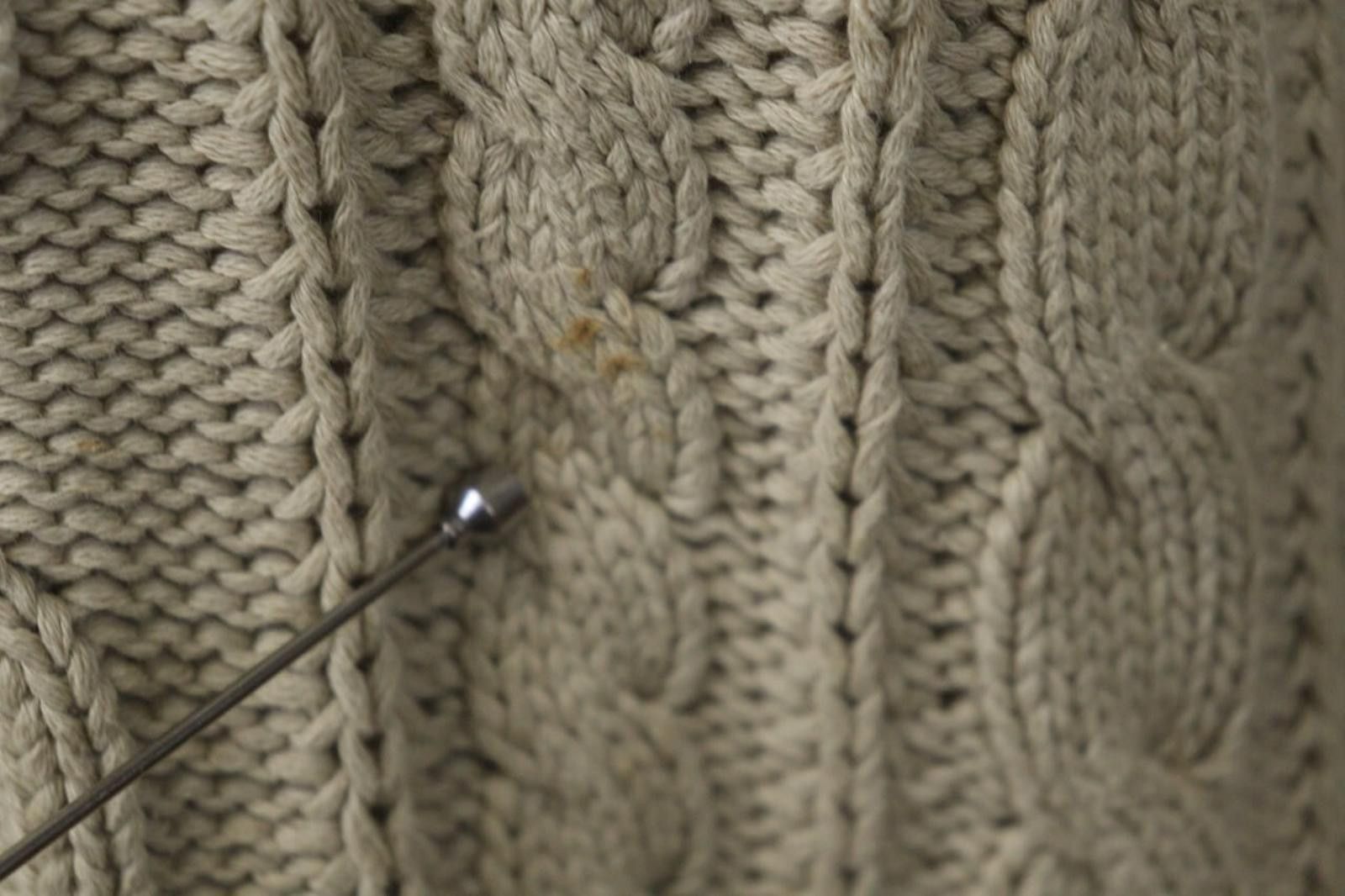 Designer Hackett London Tan Cable Knit Crew Neck Sweater Size L Size L / US 10 / IT 46 - 8 Thumbnail