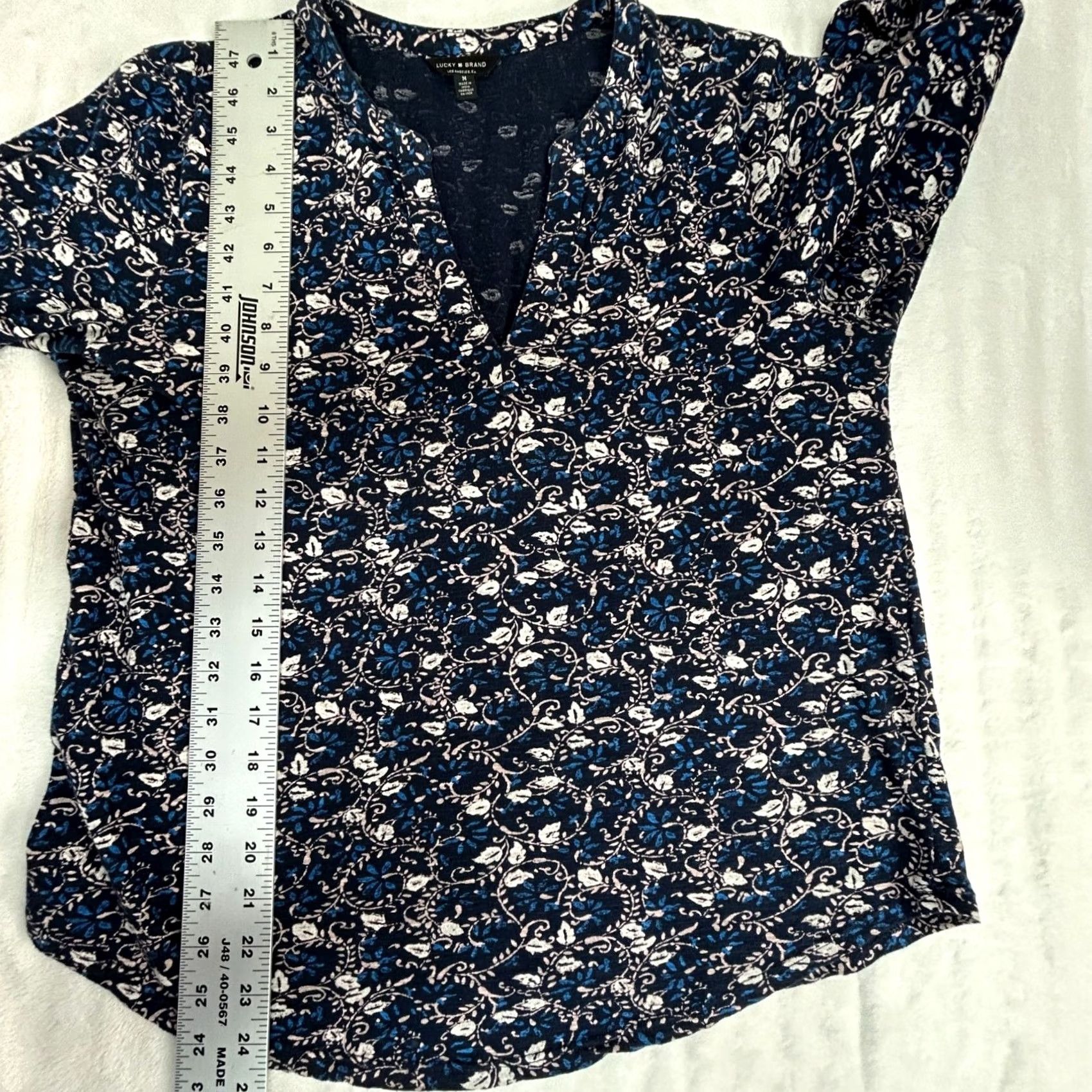 Lucky Brand Lucky Brand Womens Floral Long Sleeve Split Neck Top M Navy Blue Casual Size M / US 6-8 / IT 42-44 - 7 Thumbnail