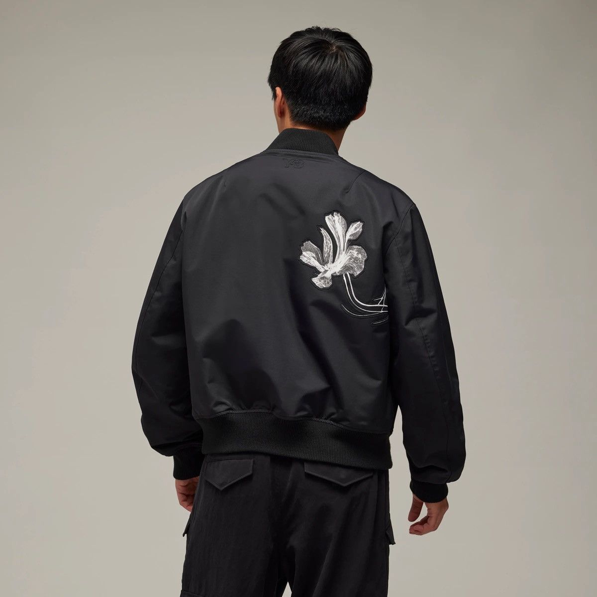 Adidas × Y-3 Y-3 Yohji Yamamoto Team Bomber Jacket Size US S / EU 44-46 / 1 - 9 Thumbnail